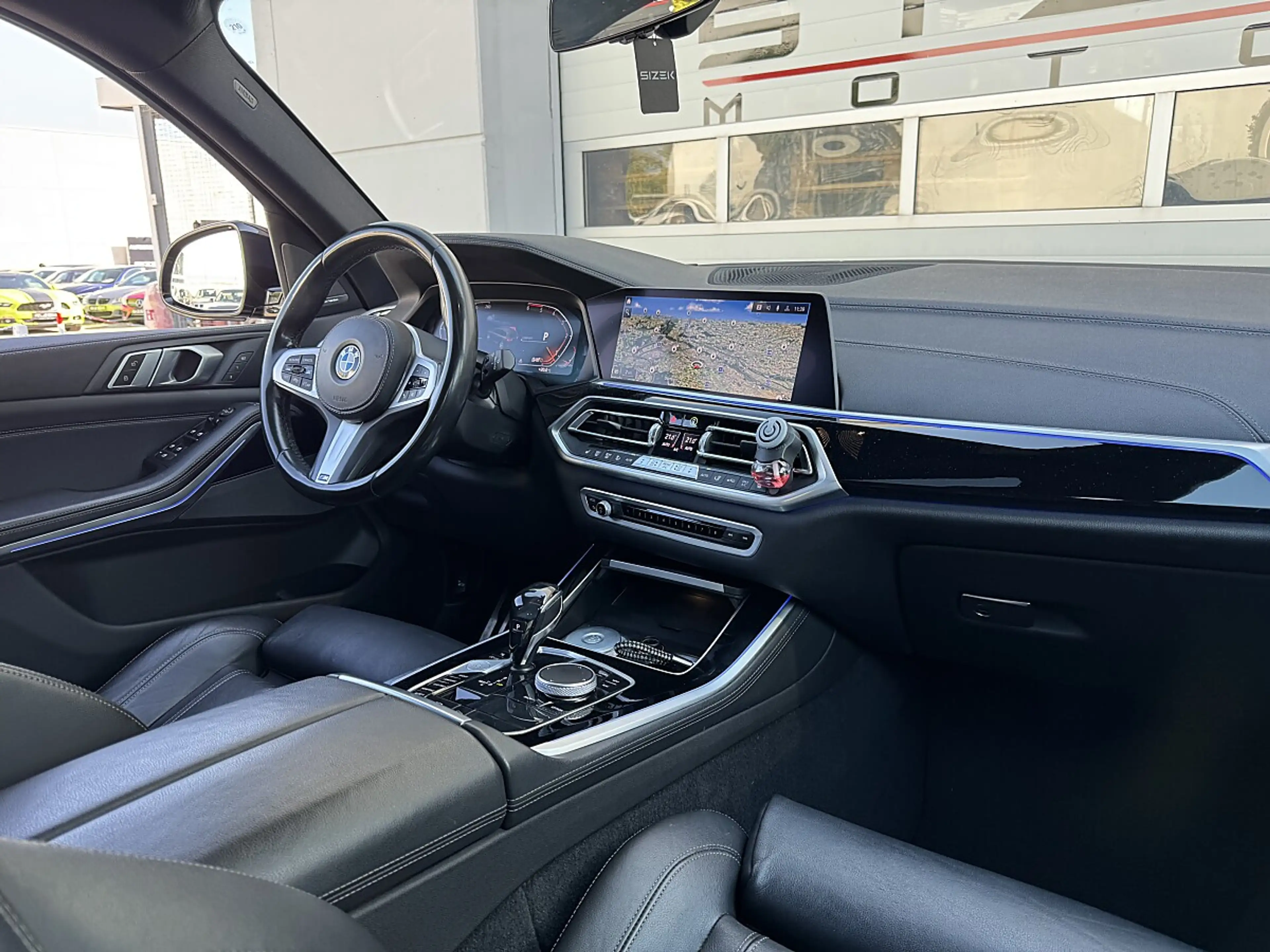 BMW X5 xDrive30d Aut.|M-PAKET|AHK|HEAD-UP|PANO|ACC|LED — photo 11