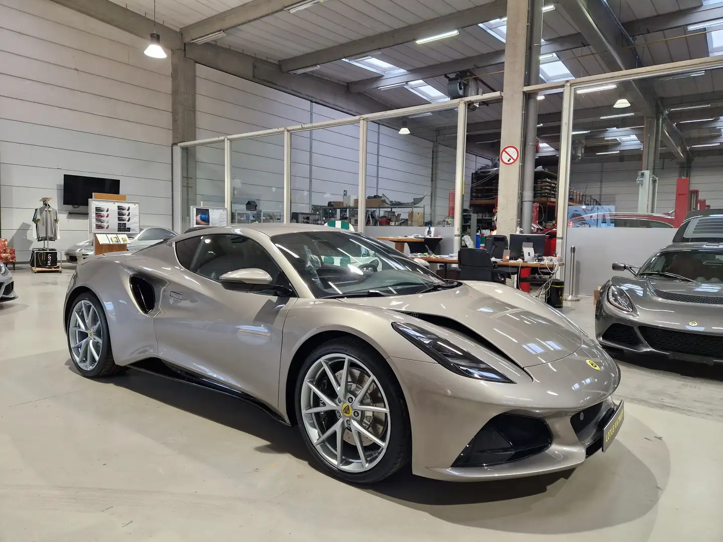 Lotus Emira Lotus Emira V6 First Edition Full PPF Серый - 1