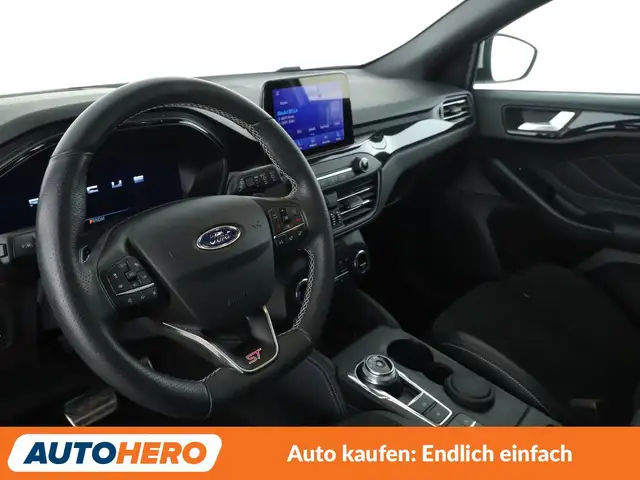 Ford Focus view 11