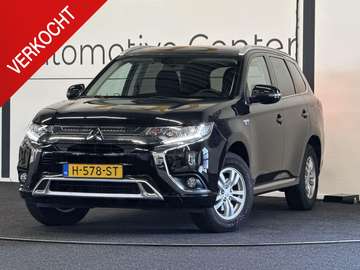 2.4 PHEV Pure | CAMERA | STOELVERWARMING | KEYLESS