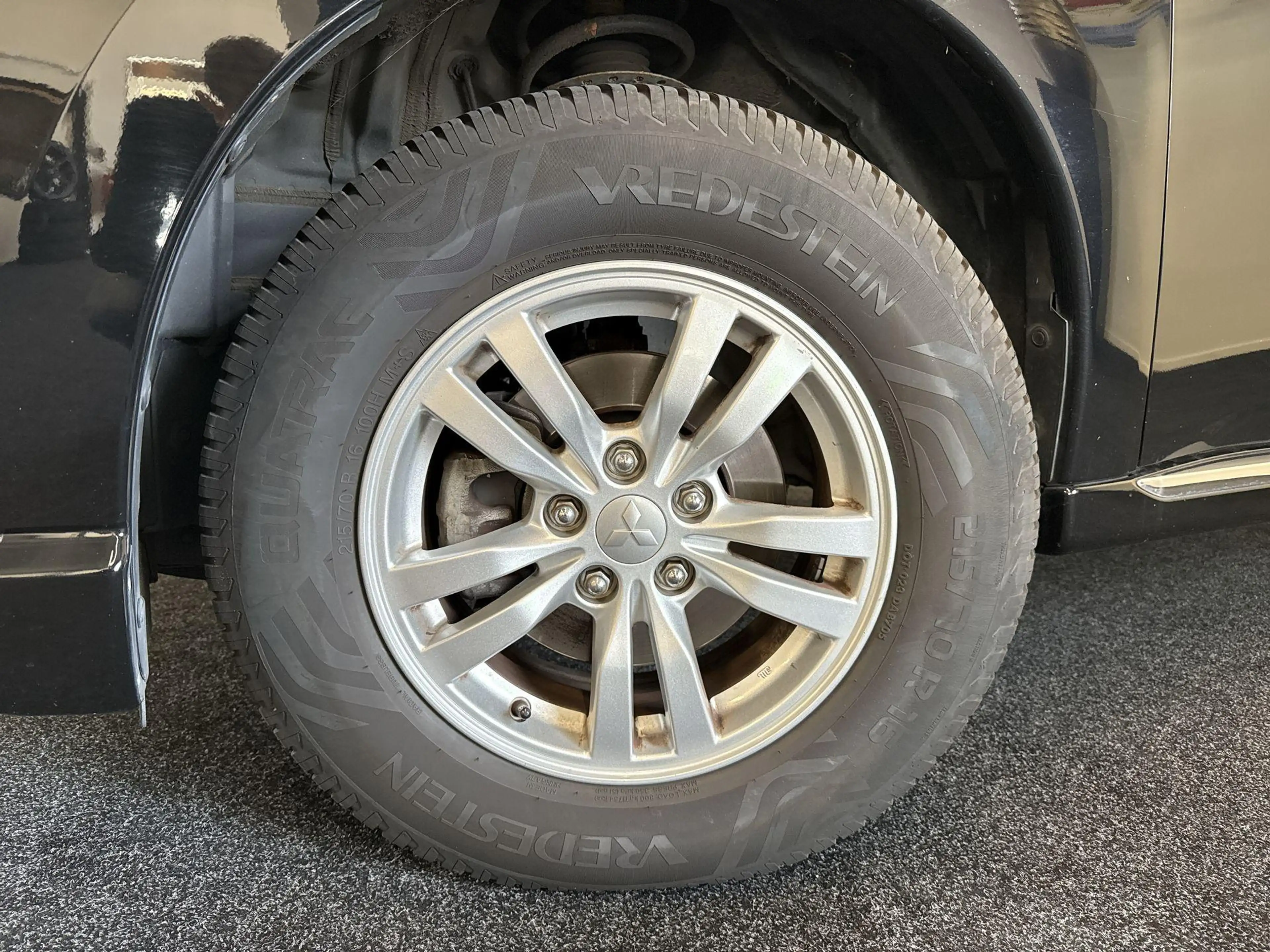 Mitsubishi Outlander 2.4 PHEV Pure | CAMERA | STOELVERWARMING | KEYLESS — photo 20
