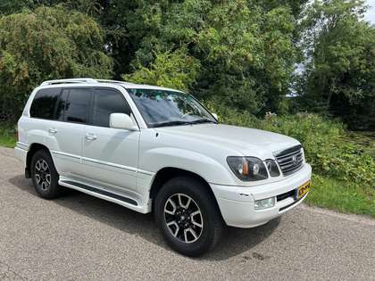 Lexus LX 470 (Toyota Land Cruiser 100-Series) 8 Persoons Benzin