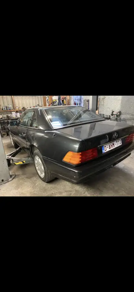 Mercedes-Benz SL 300, foto 1