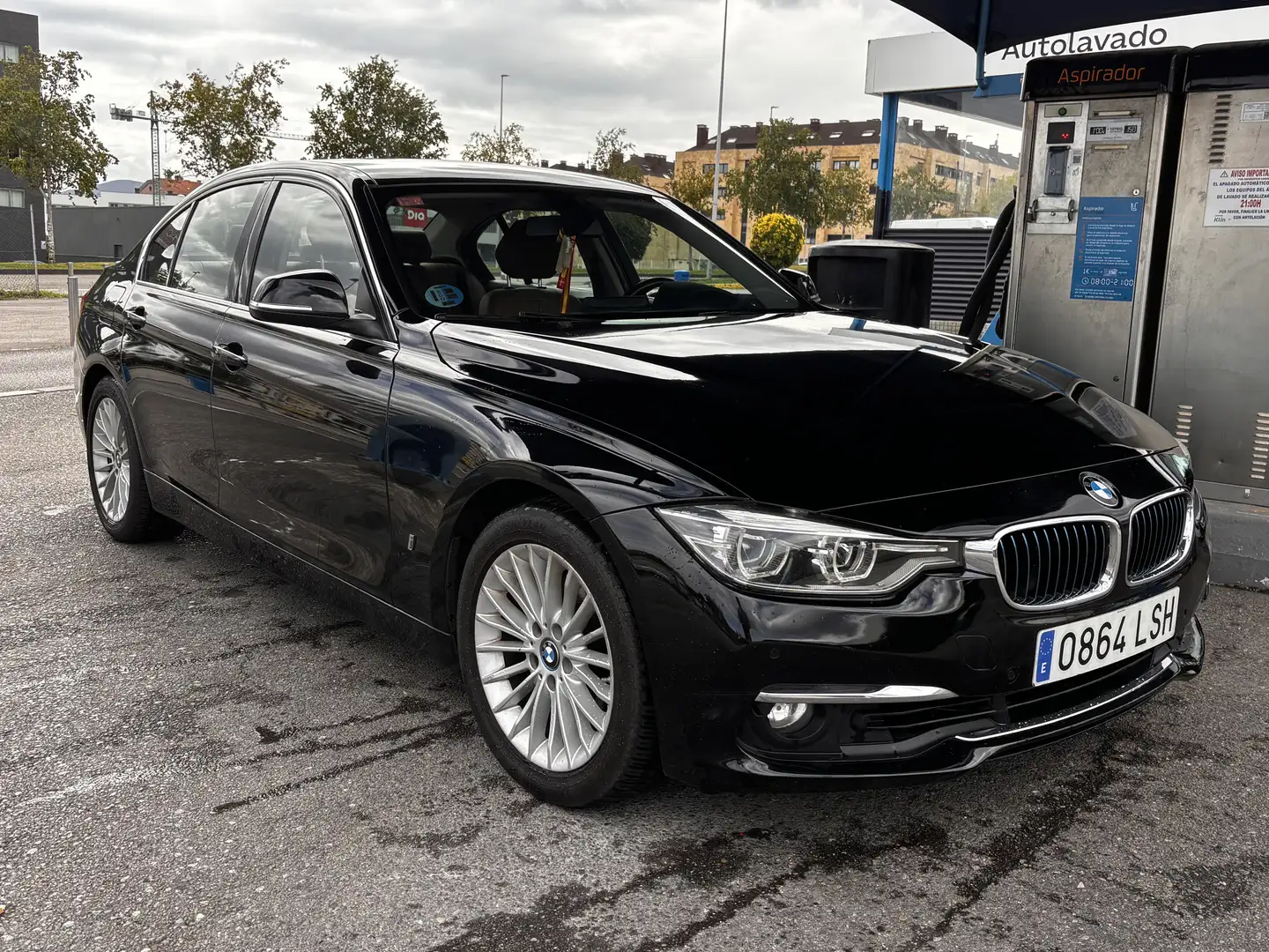BMW 330 330e iPerformance - 2