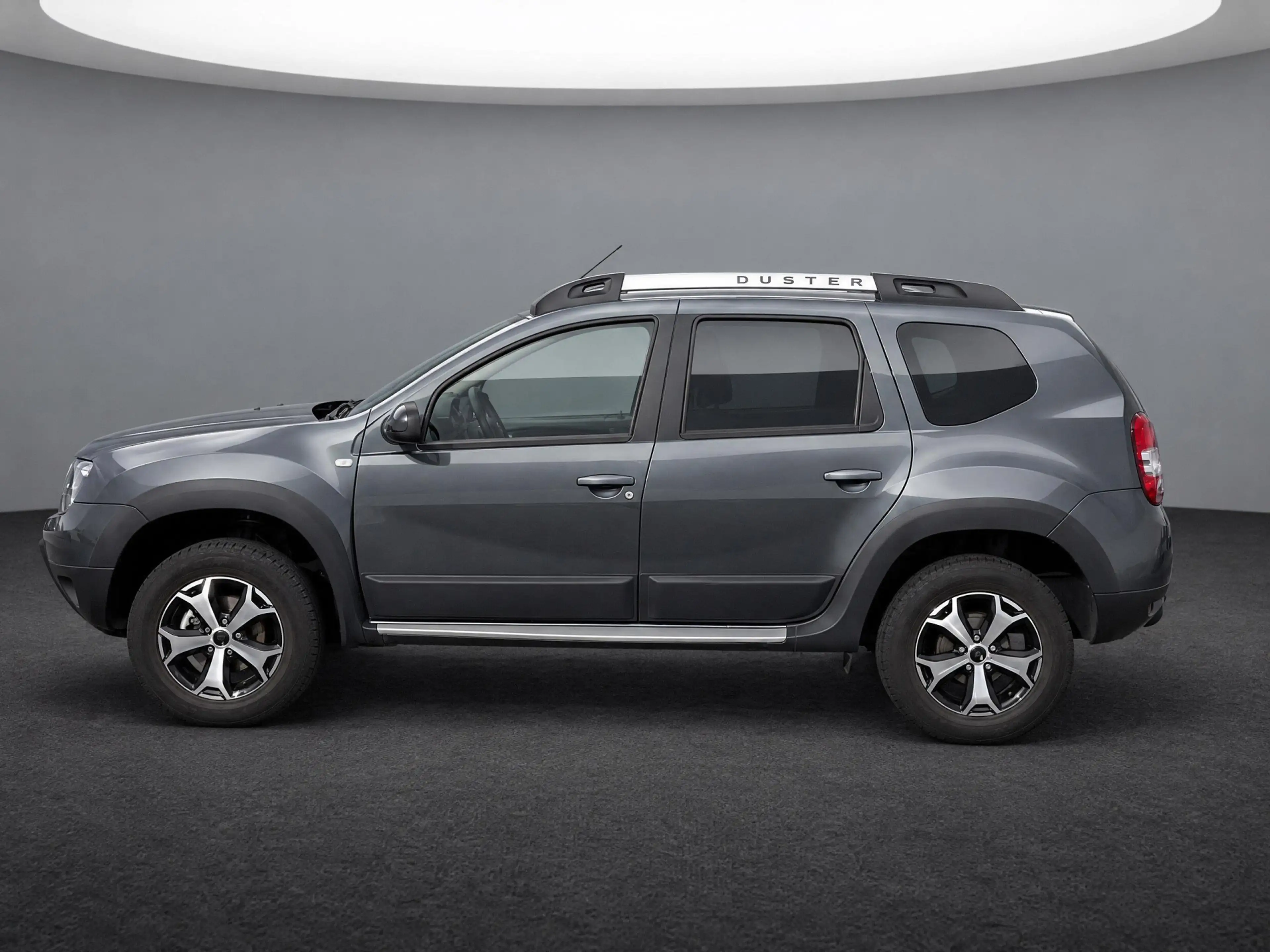 Dacia Duster 1.2 TCe 4x2 Série Limitée Stepway — photo 8