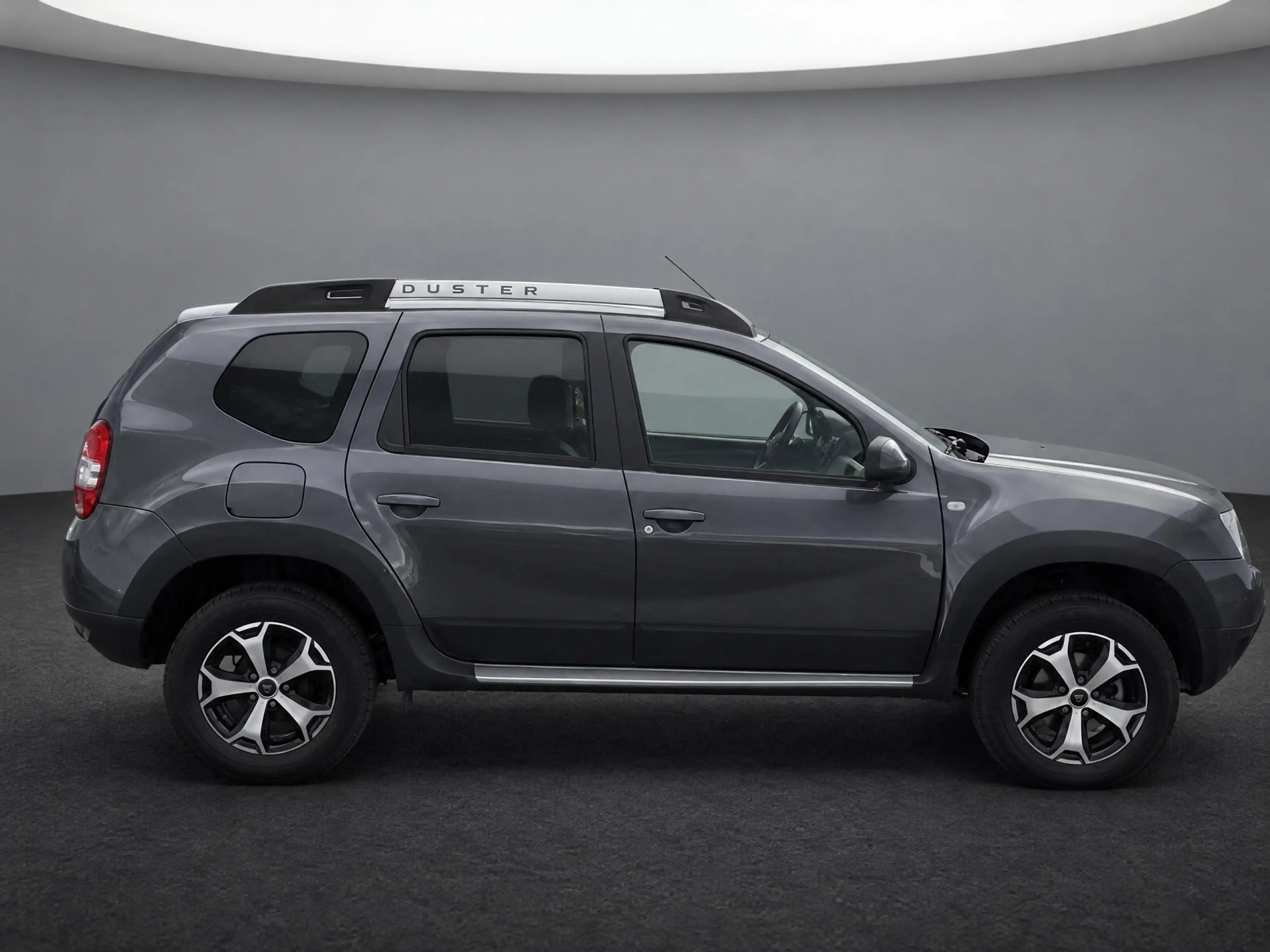 Dacia Duster 1.2 TCe 4x2 Série Limitée Stepway — photo 5