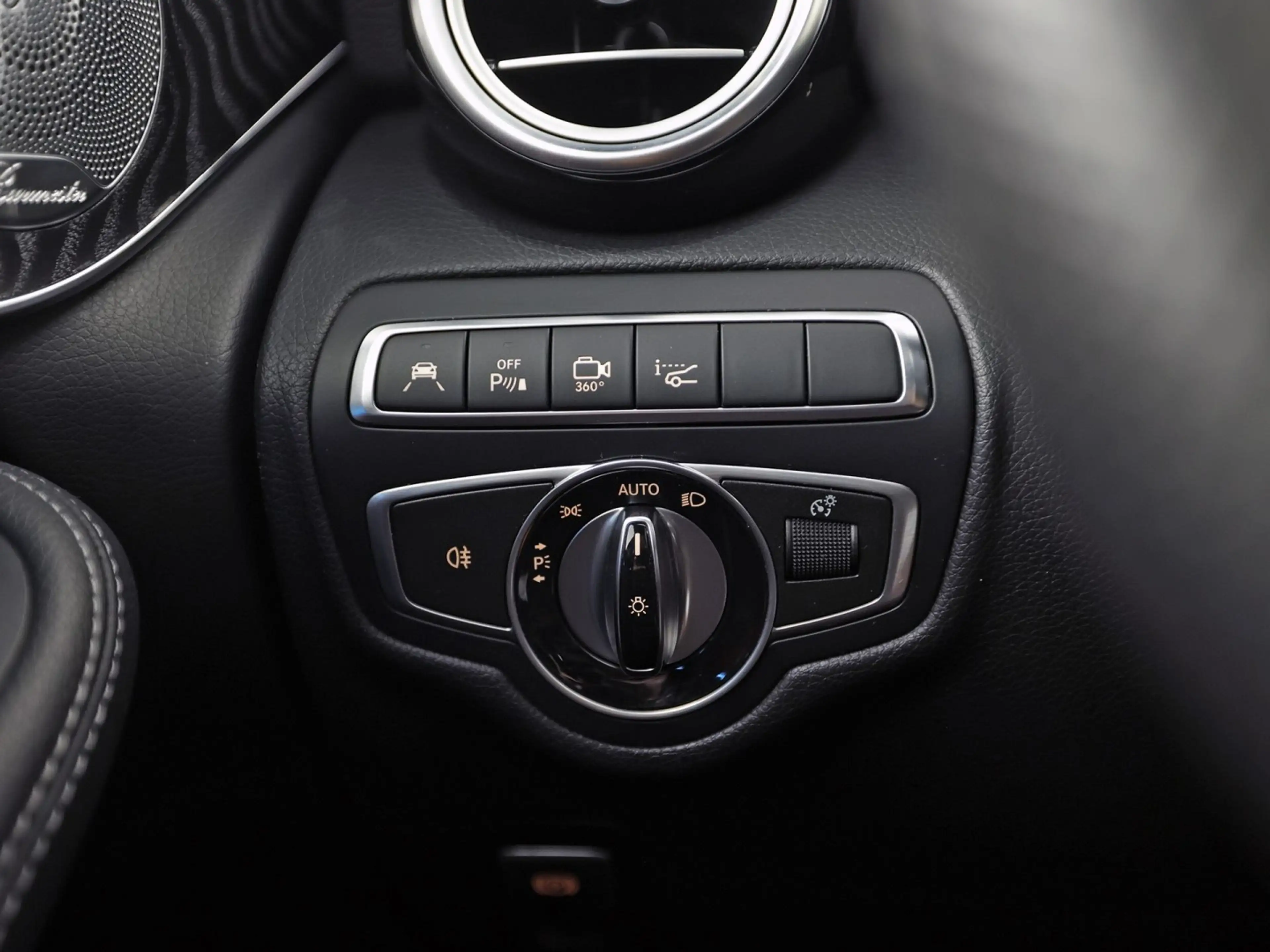 Mercedes-Benz GLC 250 4MATIC Edition 1 AMG Sport 211Pk Automaat (SCHUIFD — photo 35
