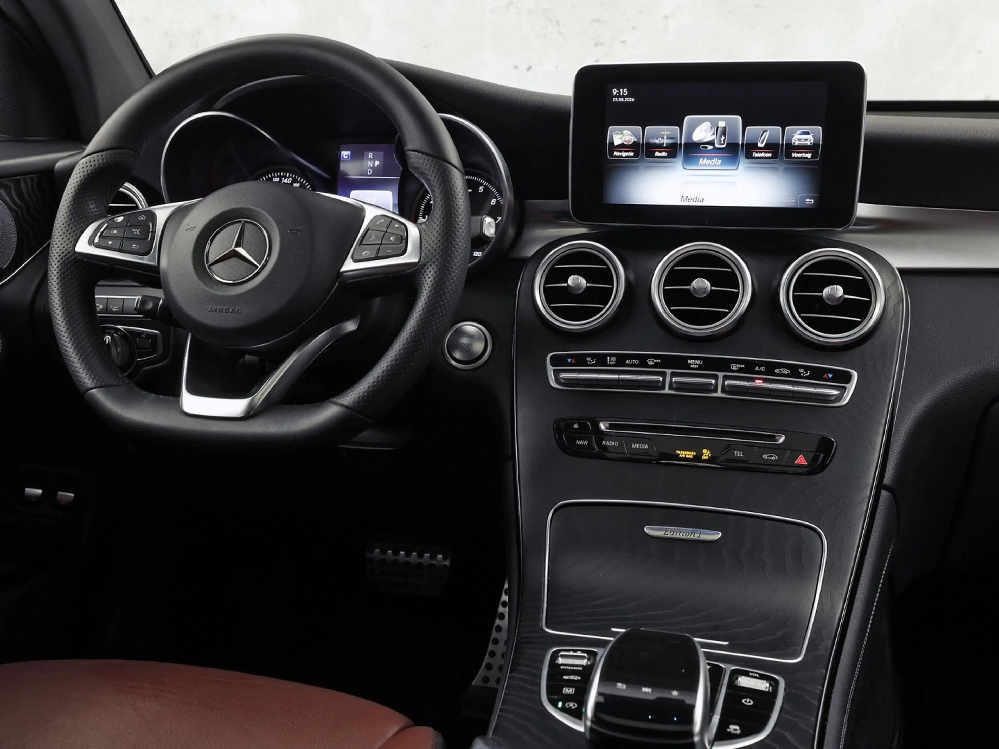 Mercedes-Benz GLC 250 4MATIC Edition 1 AMG Sport 211Pk Automaat (SCHUIFD — photo 7