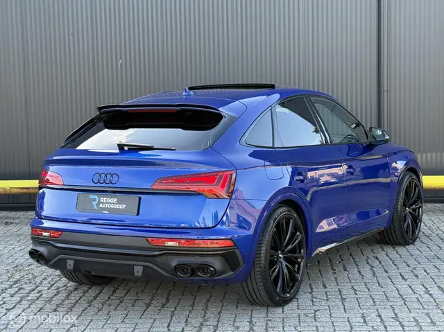 Audi Q5 view 3