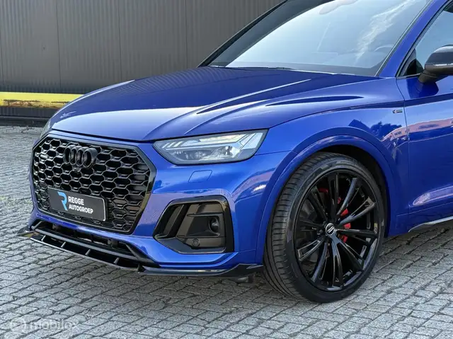 Audi Q5 view 6