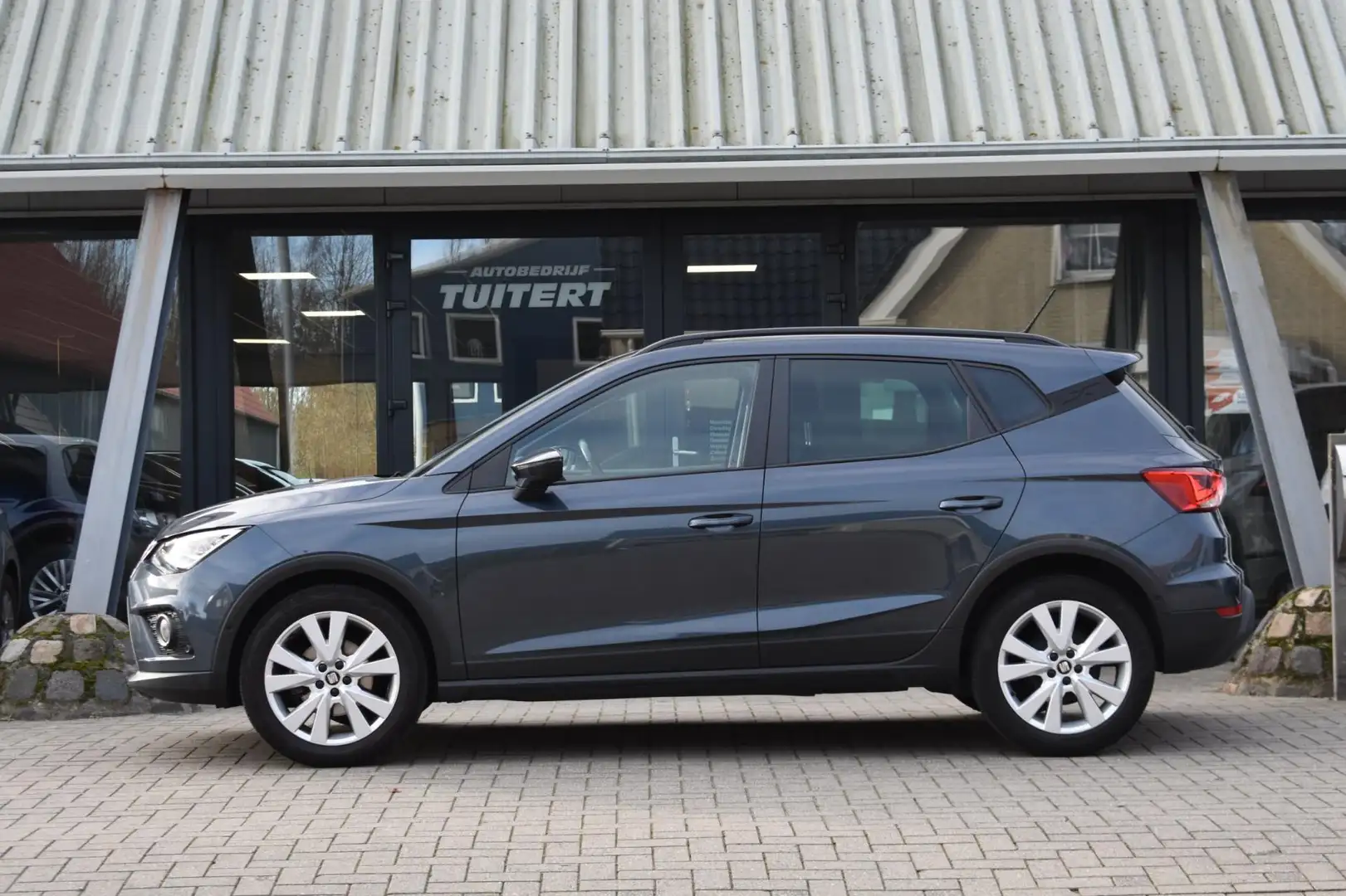 SEAT Arona 1.0 TSI | VIRTUAL COCKPIT | CAMERA | LED | NAP | A Grijs - 2