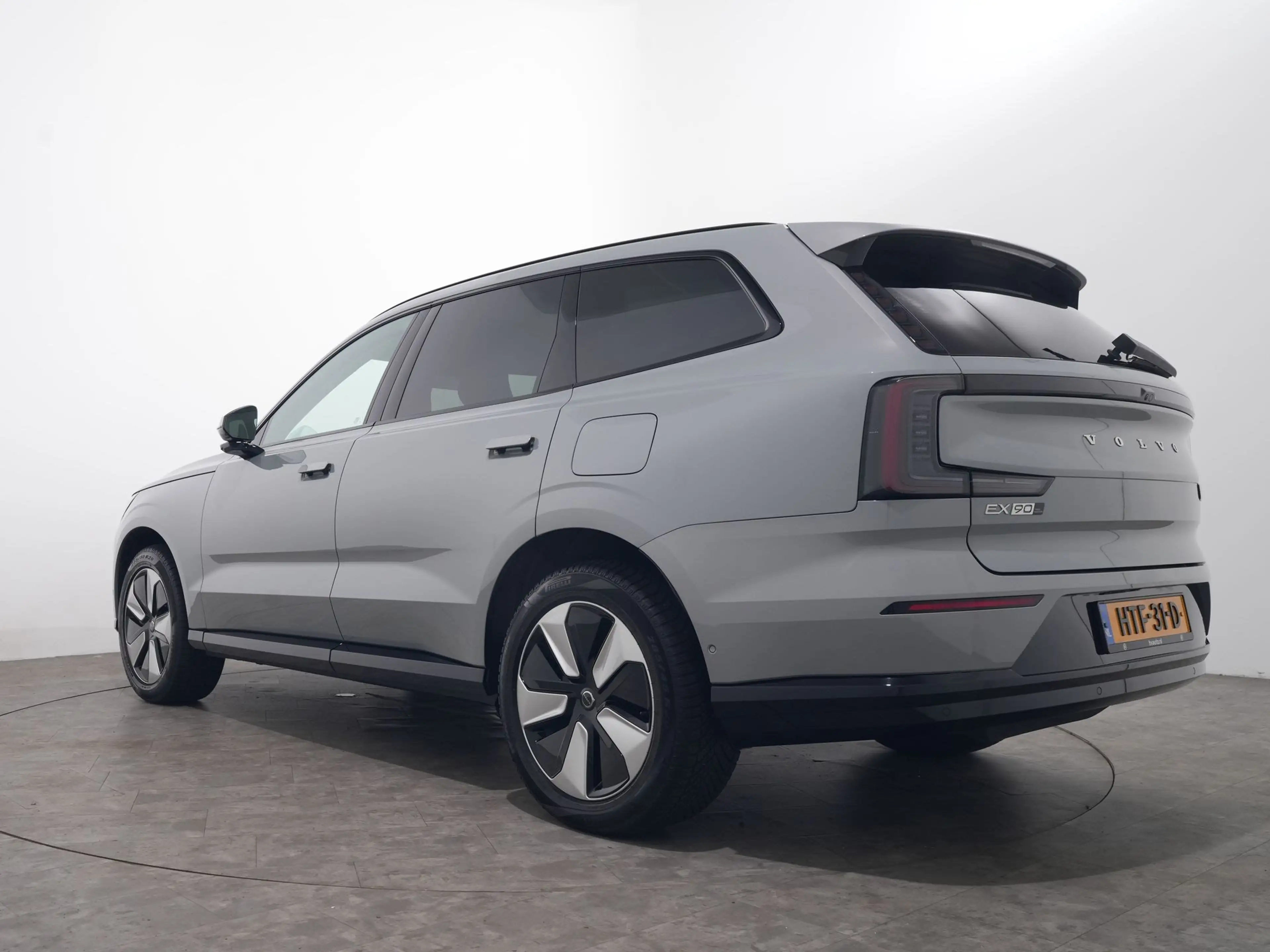 Volvo EX90 TWIN MOTOR 408PK PLUS 111 KWH 7 PERS | Panoramadak — photo 3