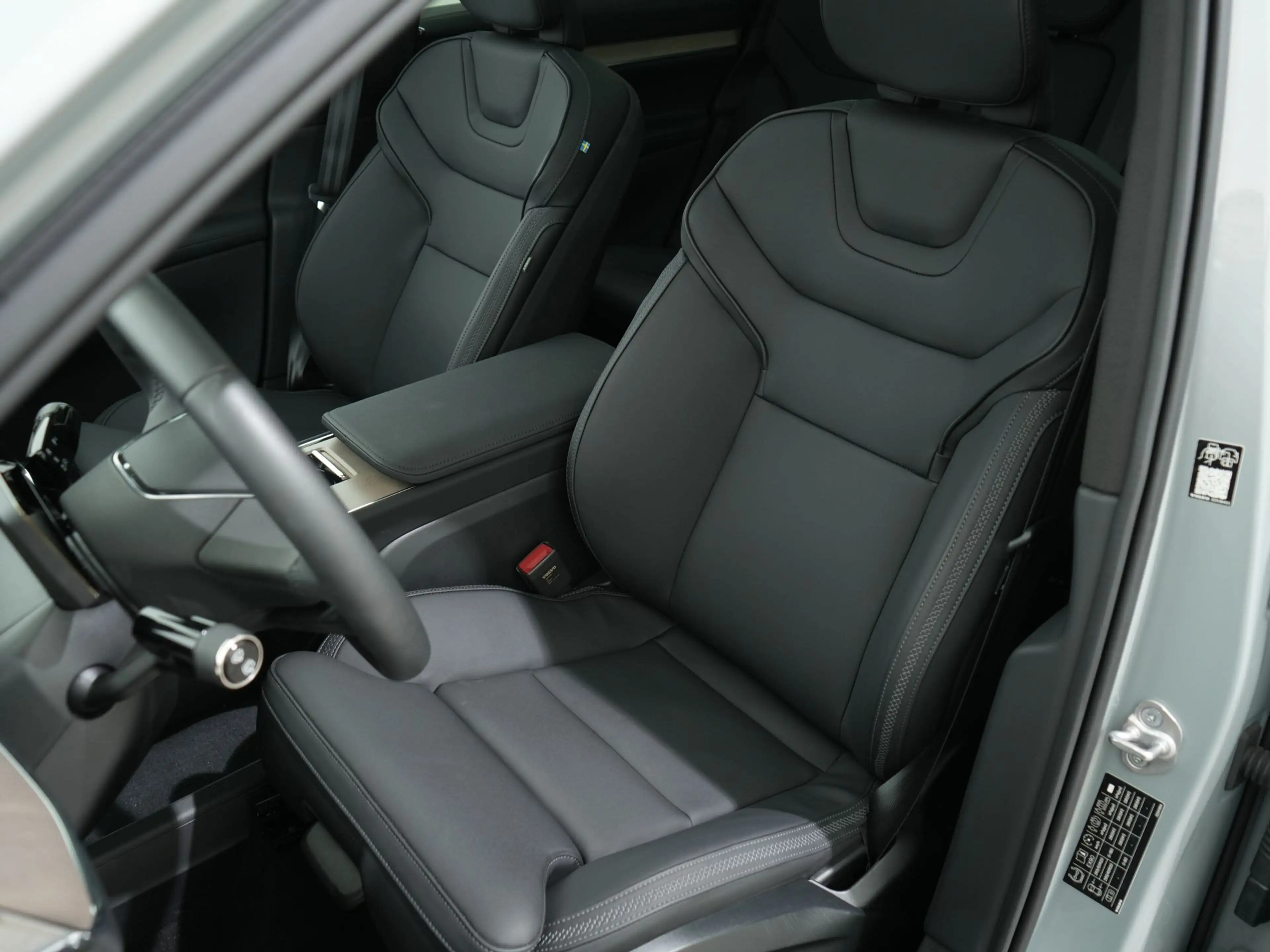Volvo EX90 TWIN MOTOR 408PK PLUS 111 KWH 7 PERS | Panoramadak — photo 4