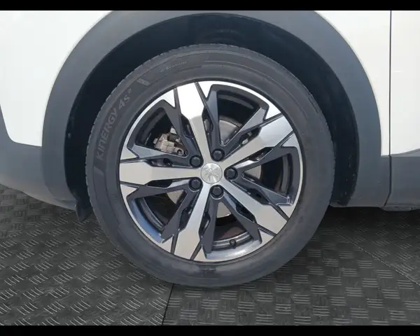 Peugeot 3008 view 14