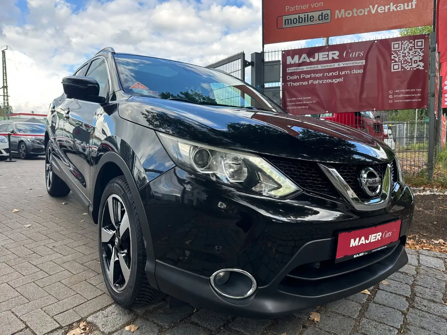 Nissan Qashqai 360°*KEYLESS*PANORAMA*NAVI*SHZ Schwarz - 1