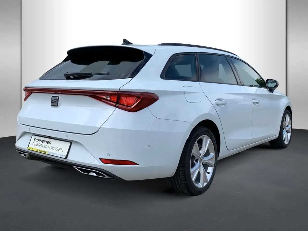 SEAT Leon SPORTSTOURER 1.5 eTSI DSG FR AHK+ACC+KAMERA, миниатюра 4