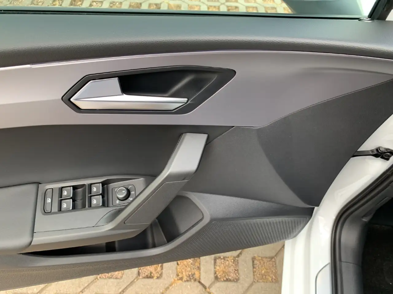 SEAT Leon SPORTSTOURER 1.5 eTSI DSG FR AHK+ACC+KAMERA, миниатюра 12