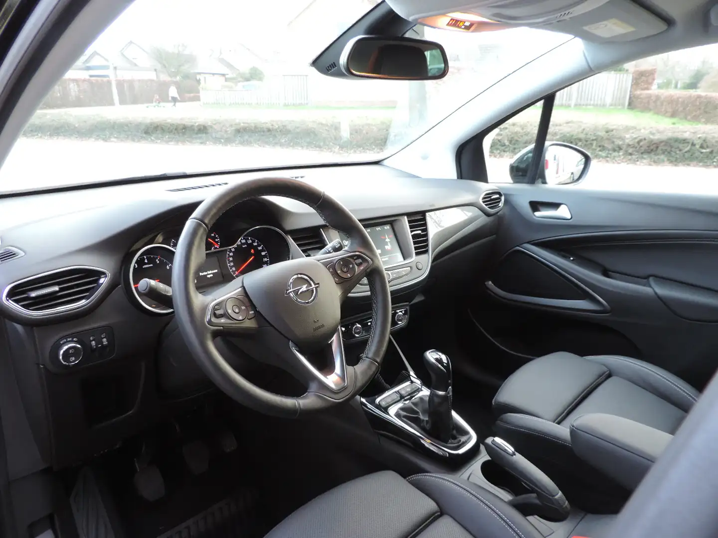 Opel Crossland 1.2 Edition - PDC v+a | Stoel/stuurverw. | Climat Zwart - 2