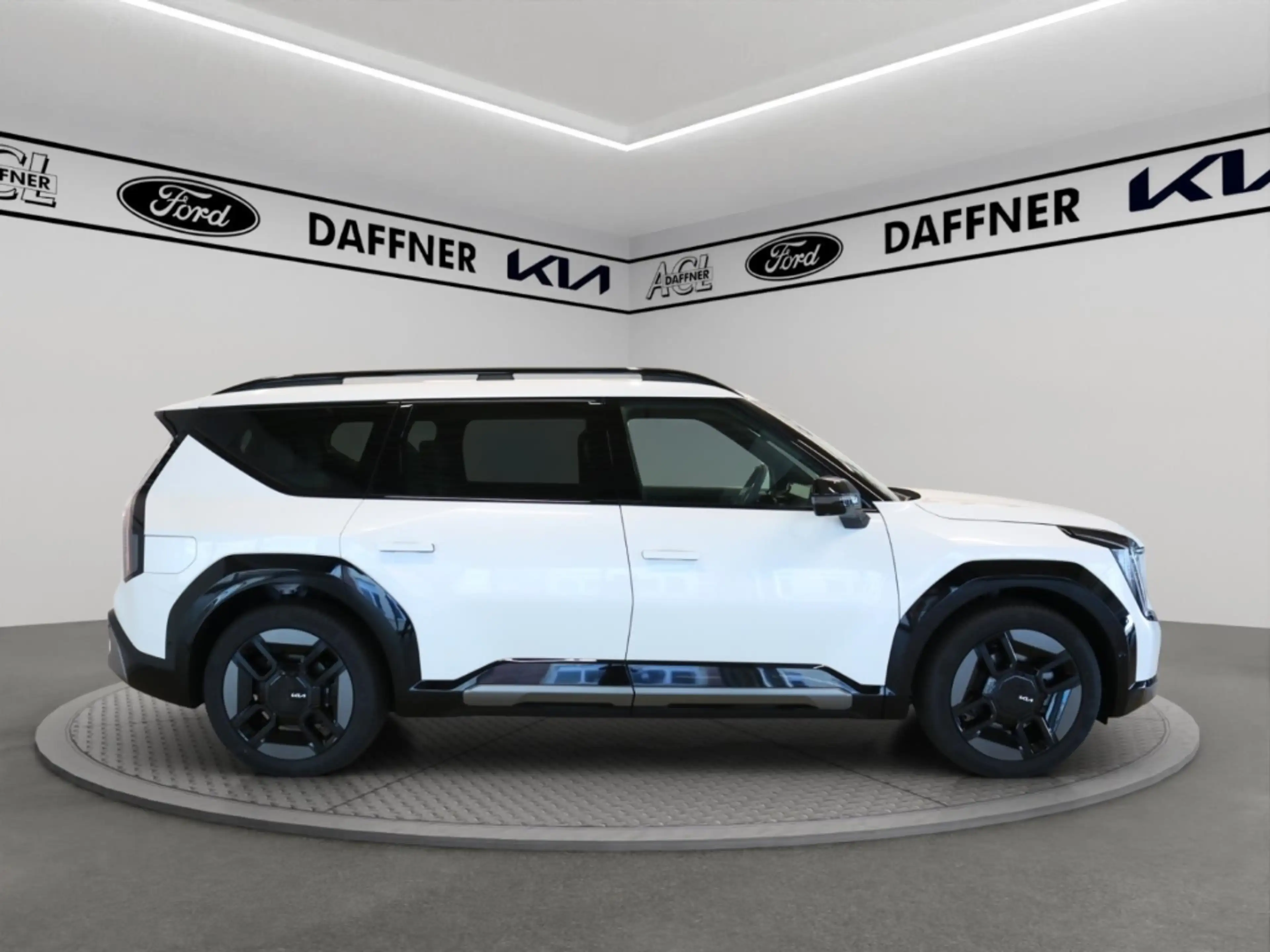 Kia EV9 GT-Line AWD Kamera totWinkelASS Tempomat LED — photo 8