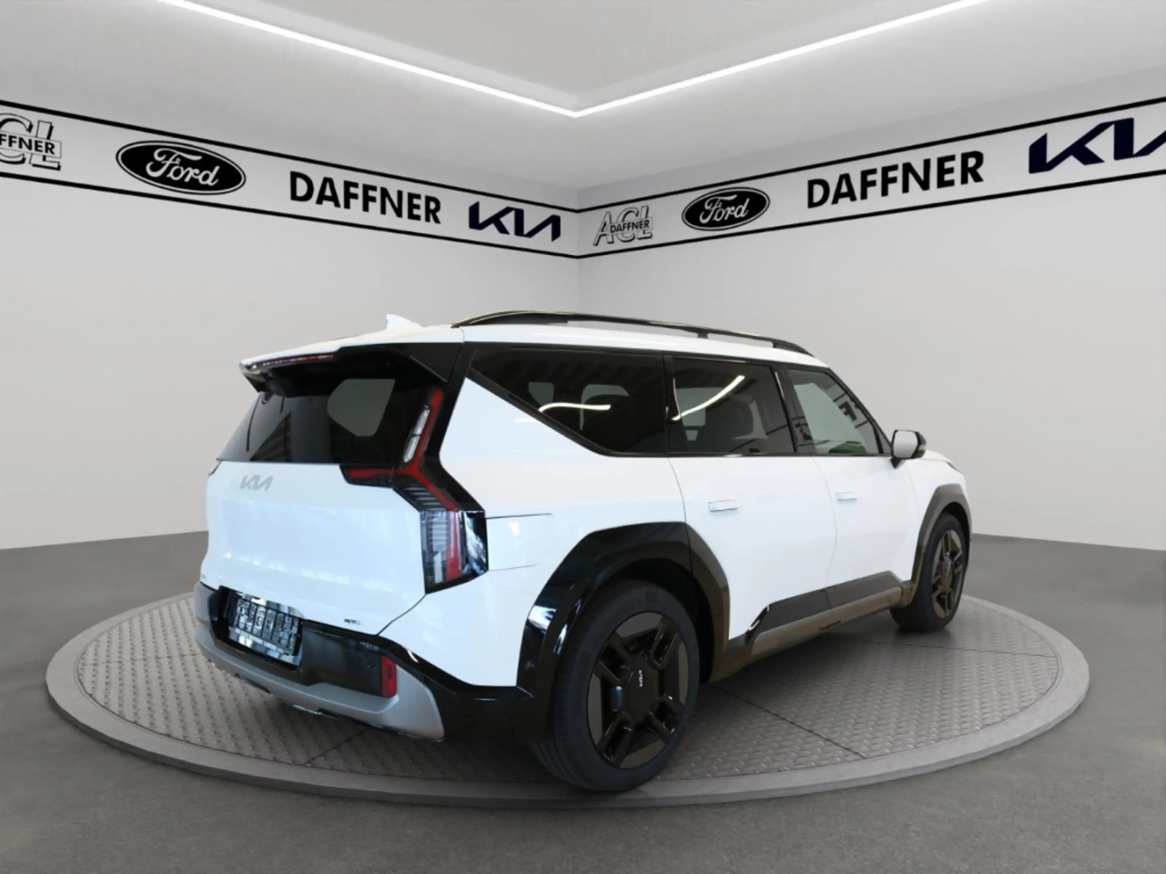 Kia EV9 GT-Line AWD Kamera totWinkelASS Tempomat LED — photo 7
