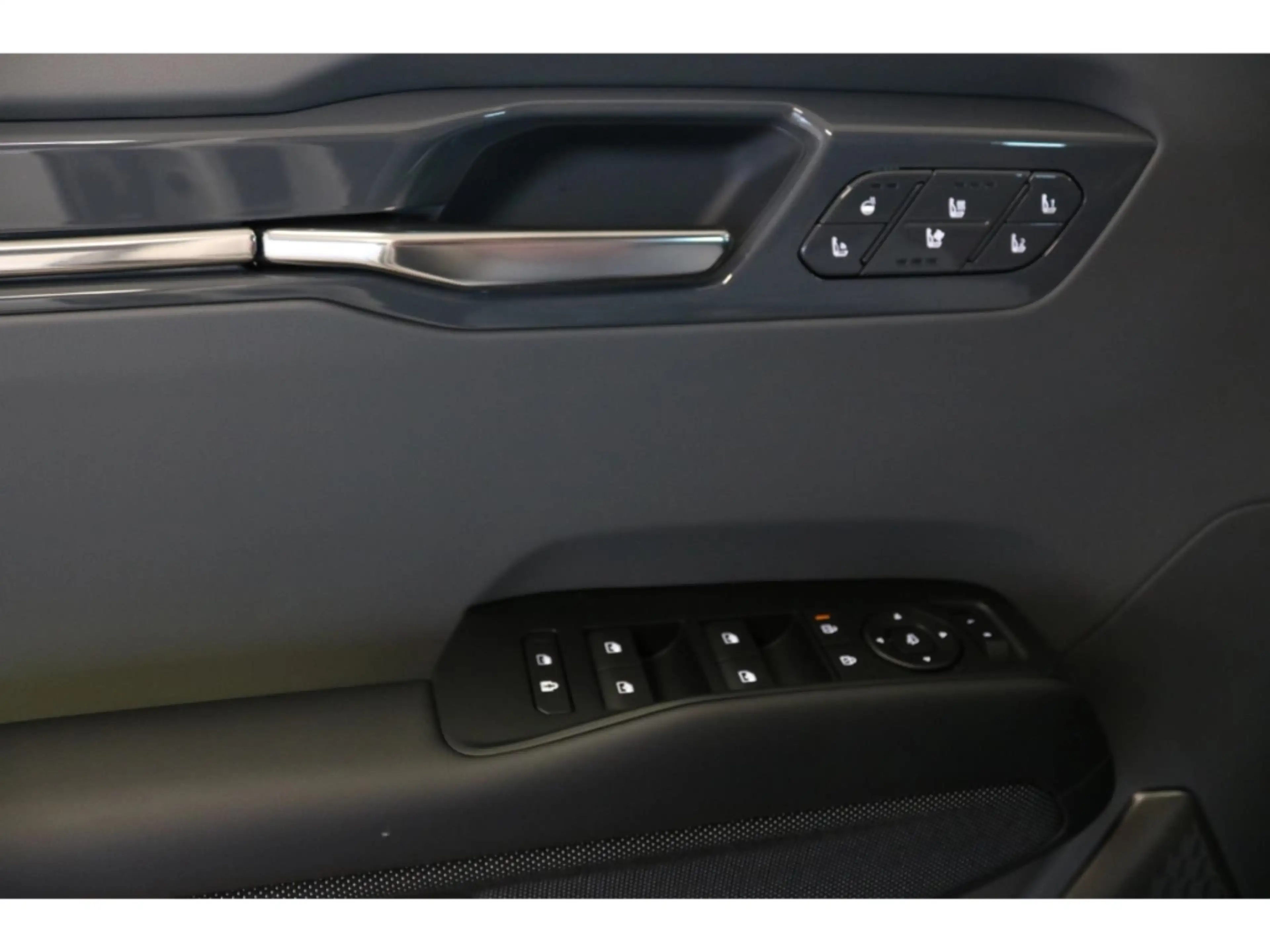 Kia EV9 GT-Line AWD Kamera totWinkelASS Tempomat LED — photo 13