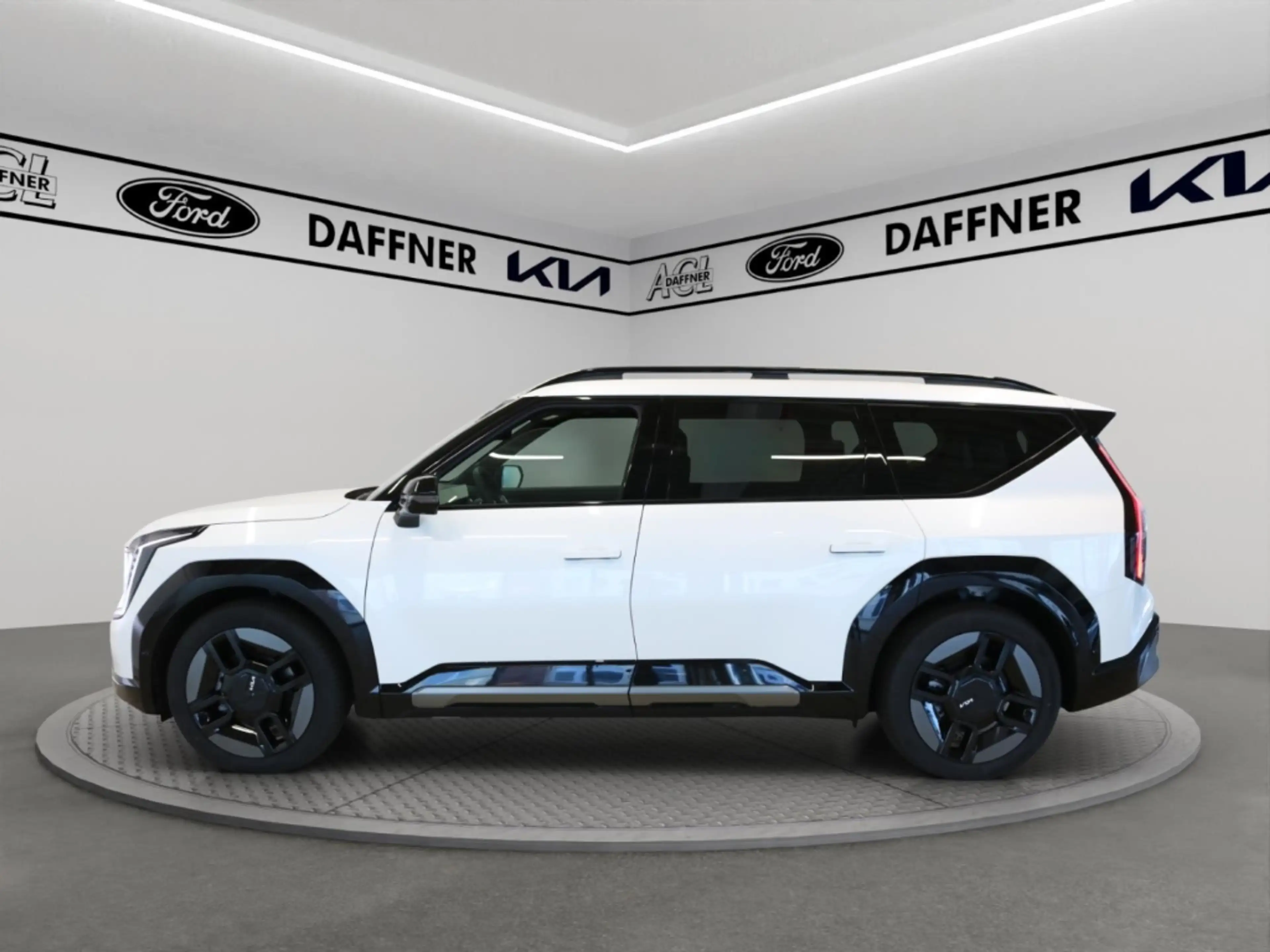 Kia EV9 GT-Line AWD Kamera totWinkelASS Tempomat LED — photo 4