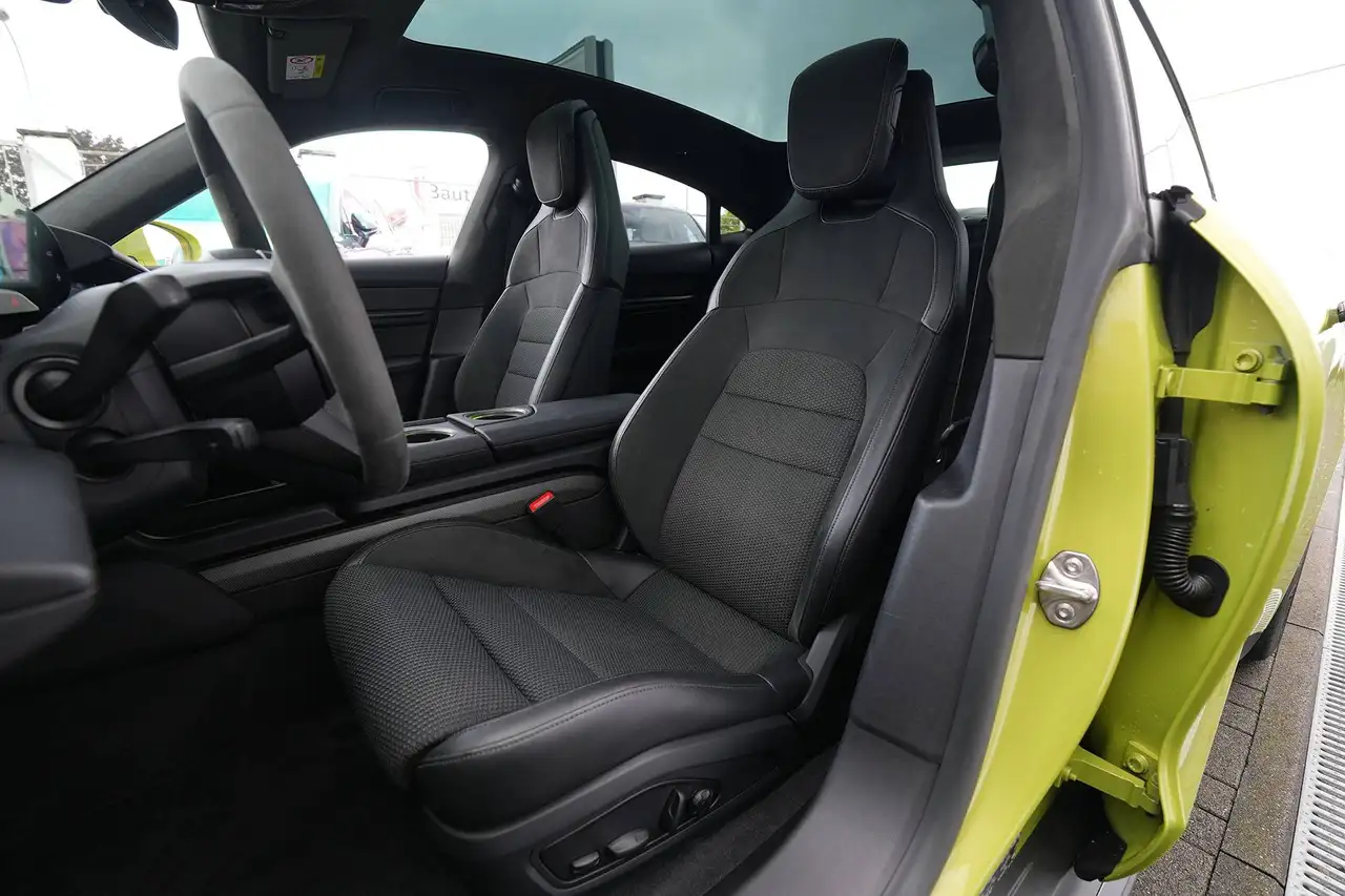 Porsche Taycan GTS PTS-ACC-PANO-MASSSAGE-CARBON-BOSE-RS, миниатюра 17
