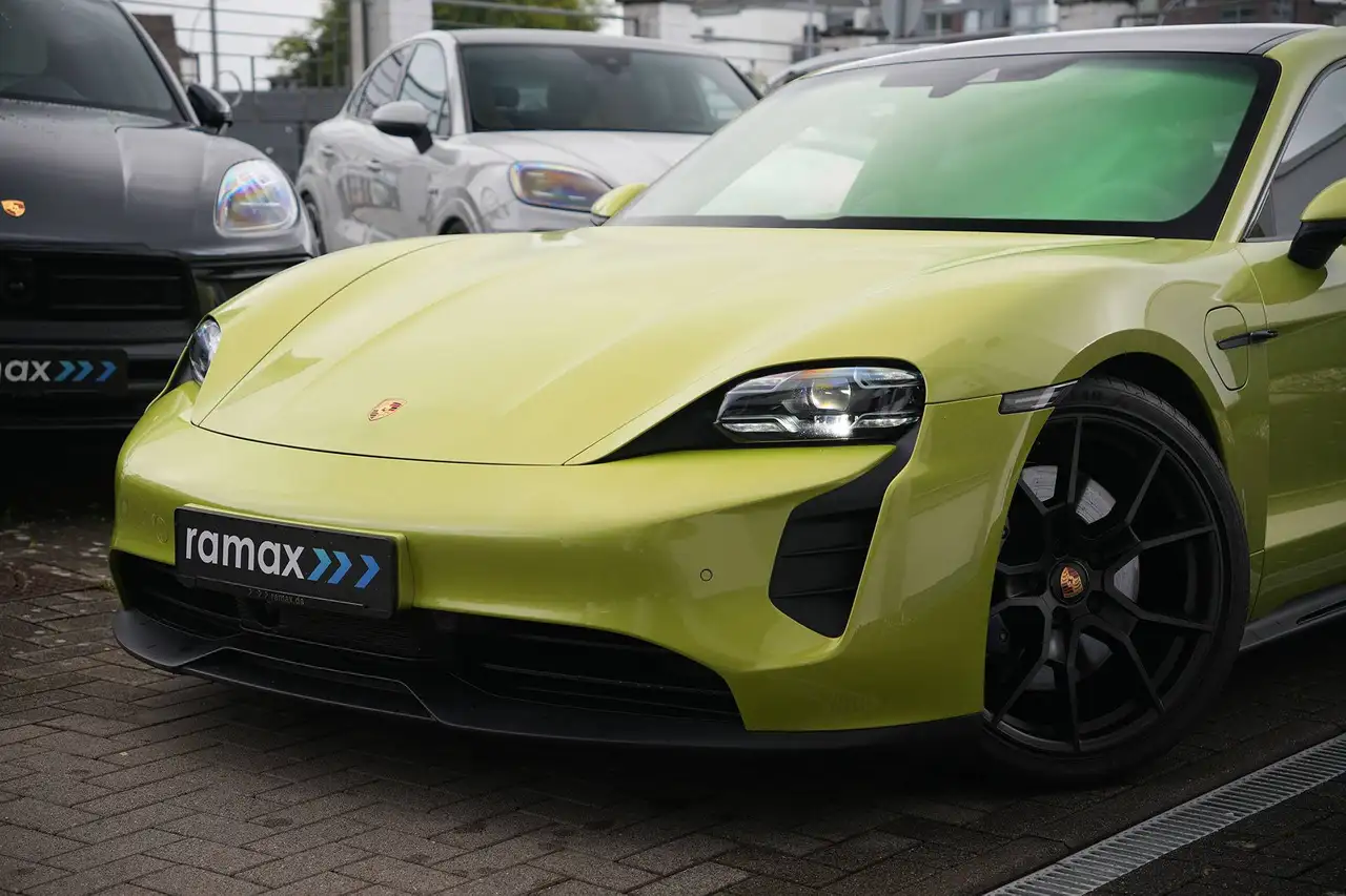 Porsche Taycan GTS PTS-ACC-PANO-MASSSAGE-CARBON-BOSE-RS, миниатюра 10