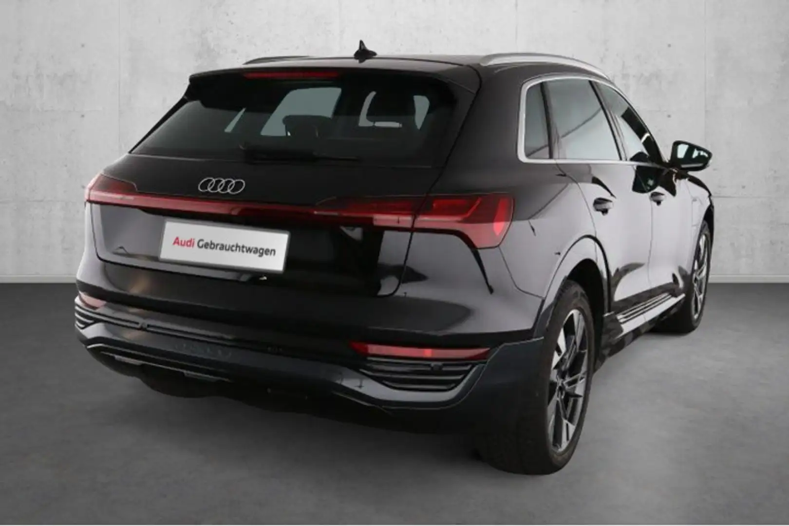 Audi Q8 e-tron 55 Advanced +ADAPAIR+DIGITAL-MATRIX+ Schwarz - 2