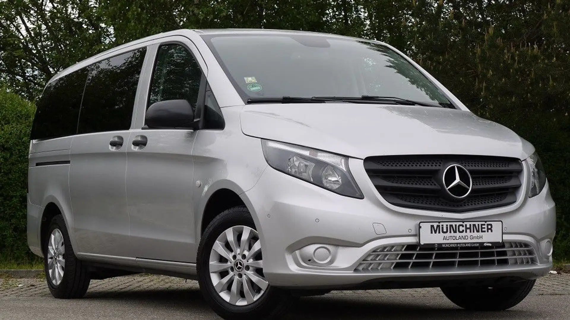 Mercedes-Benz Vito Tourer  CDI Edition lang Beiderseitig Türen Zilver - 1