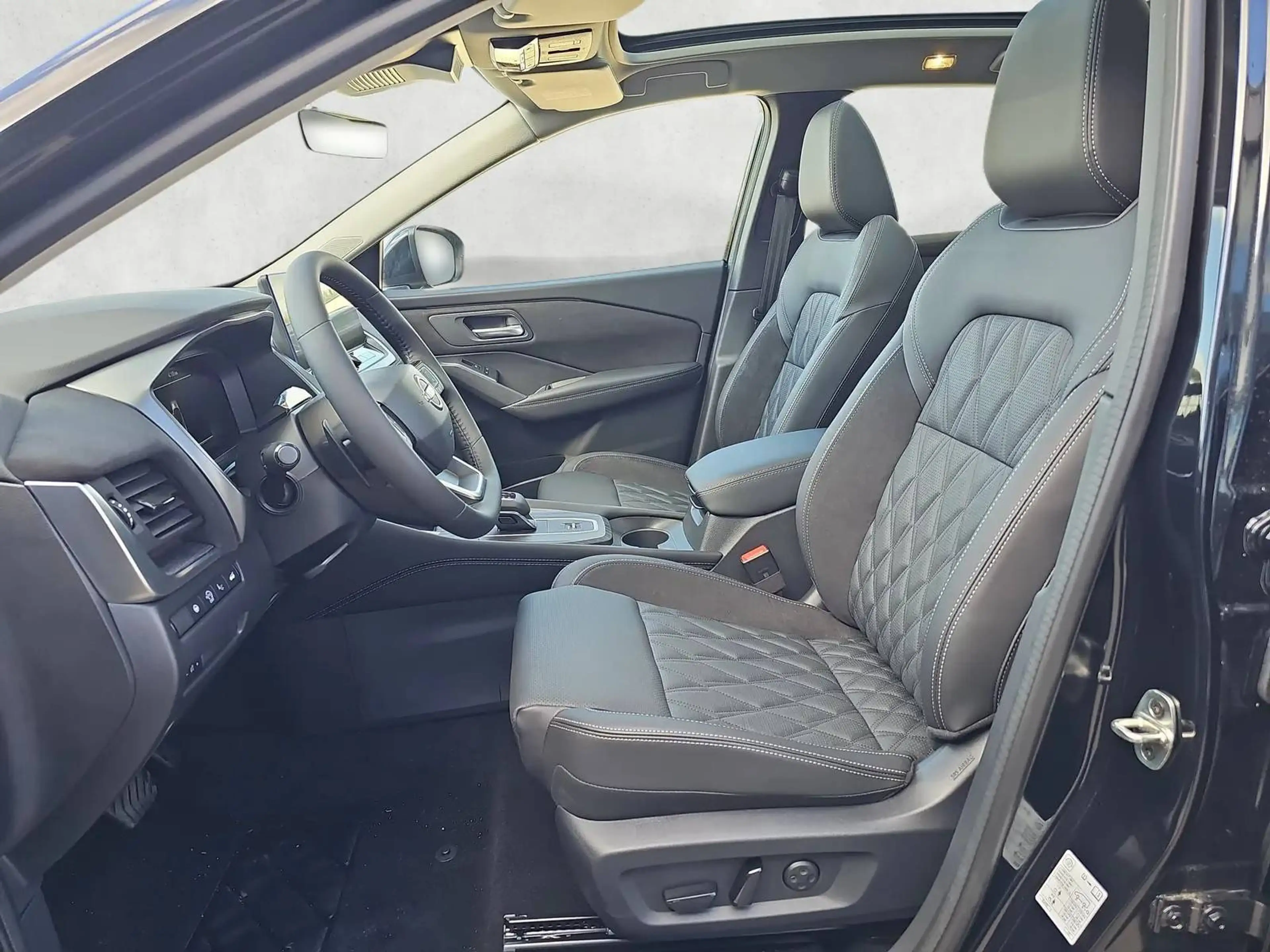 Nissan Qashqai Tekna + *Premium Paket* — photo 9