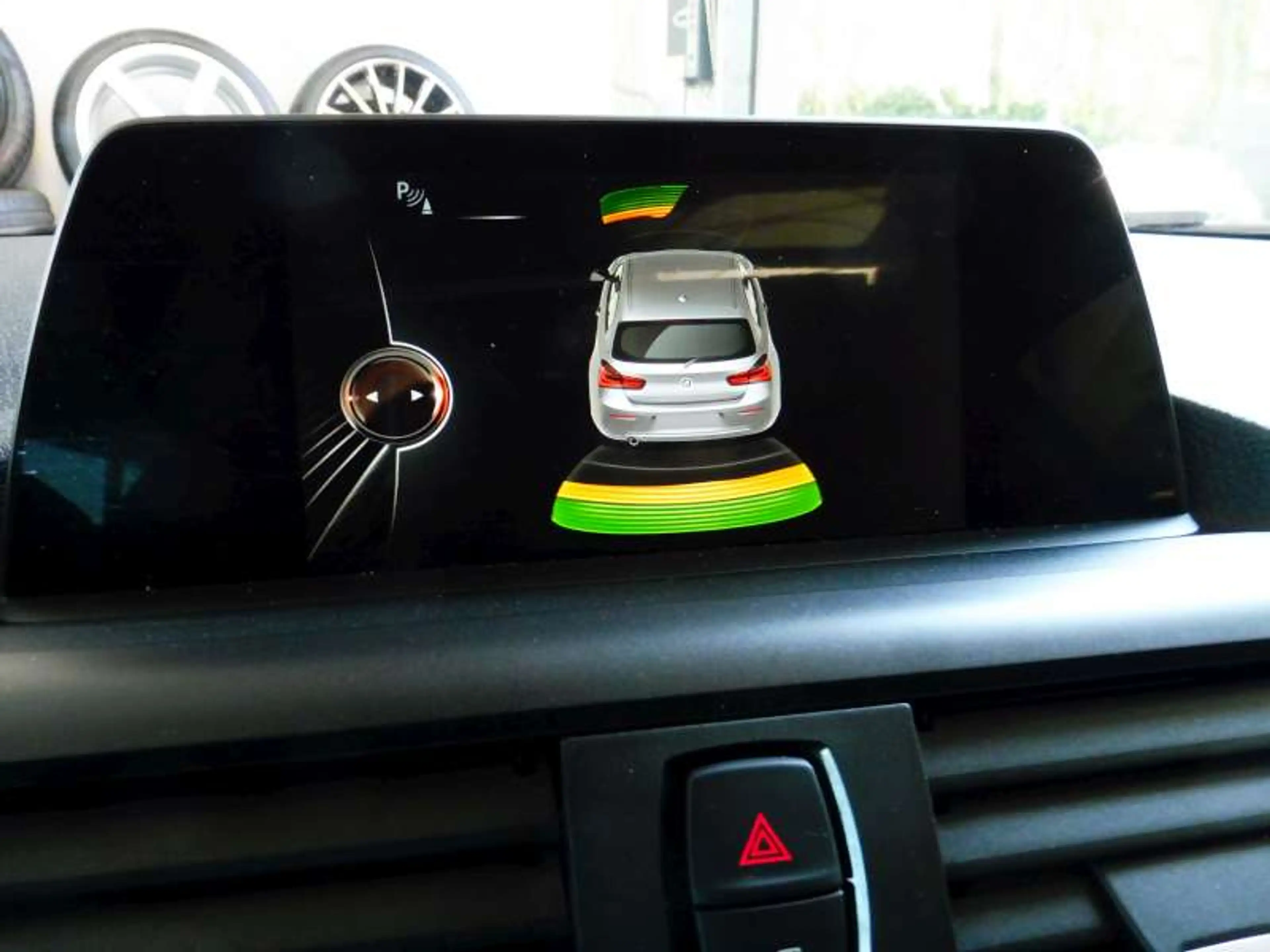 BMW 118 i SportHatch HalfLeder/Navi/Schuifdak/AutAirco/Bluetooth/MemorySeats/Parkeerhulp/19"M — photo 8