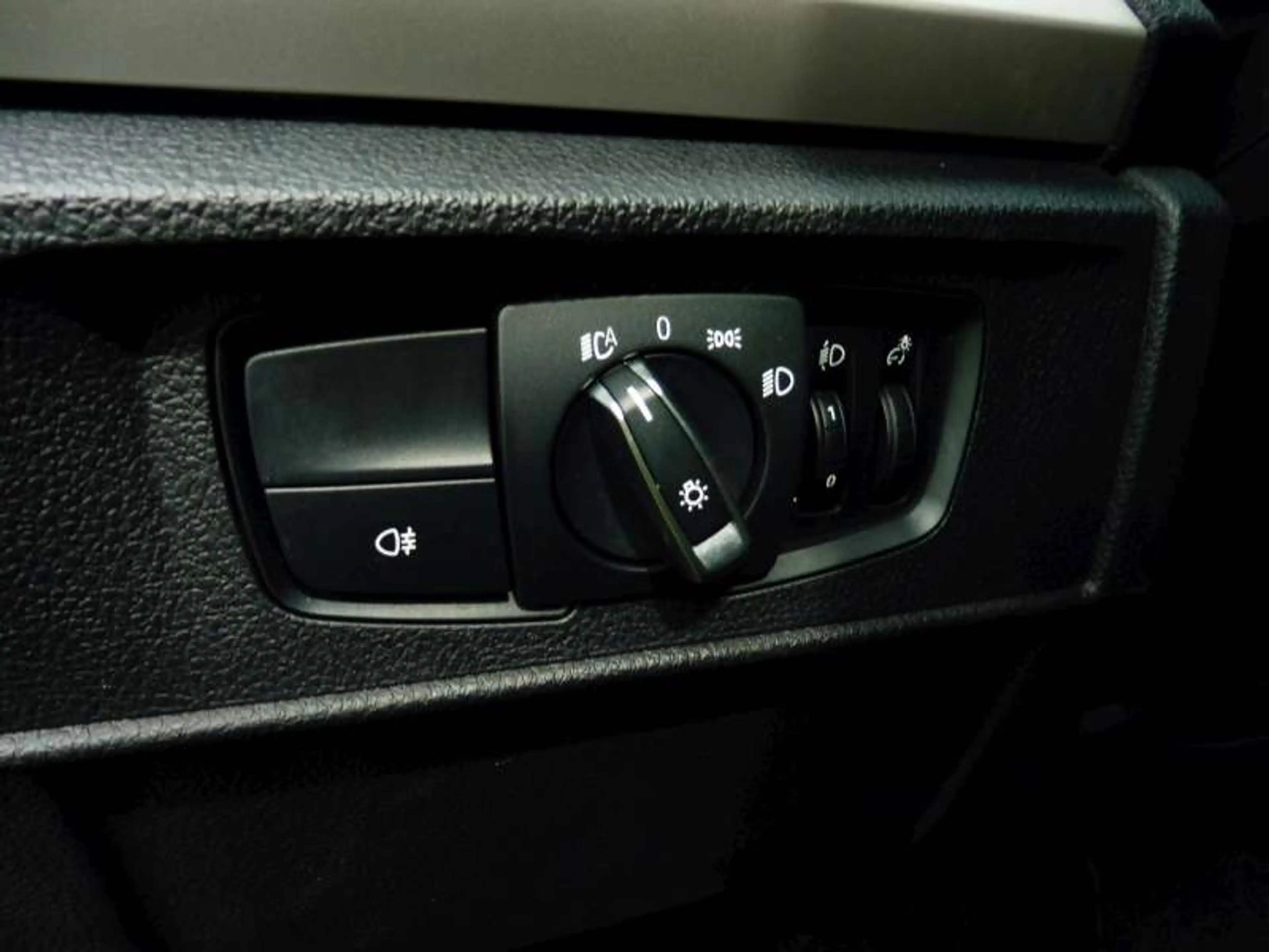 BMW 118 i SportHatch HalfLeder/Navi/Schuifdak/AutAirco/Bluetooth/MemorySeats/Parkeerhulp/19"M — photo 14