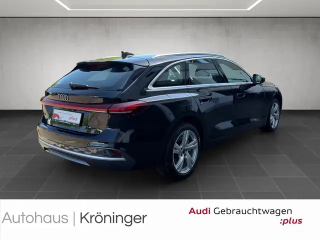 Audi A5 view 2