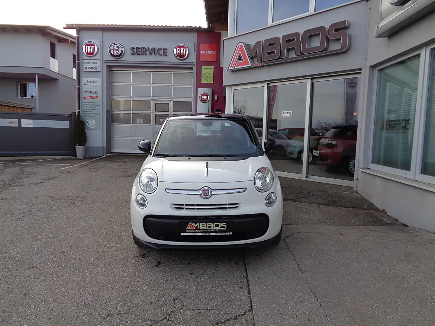Fiat 500L 1,4 95 Pop Star mit Anhängerkupplung Blanc - 2