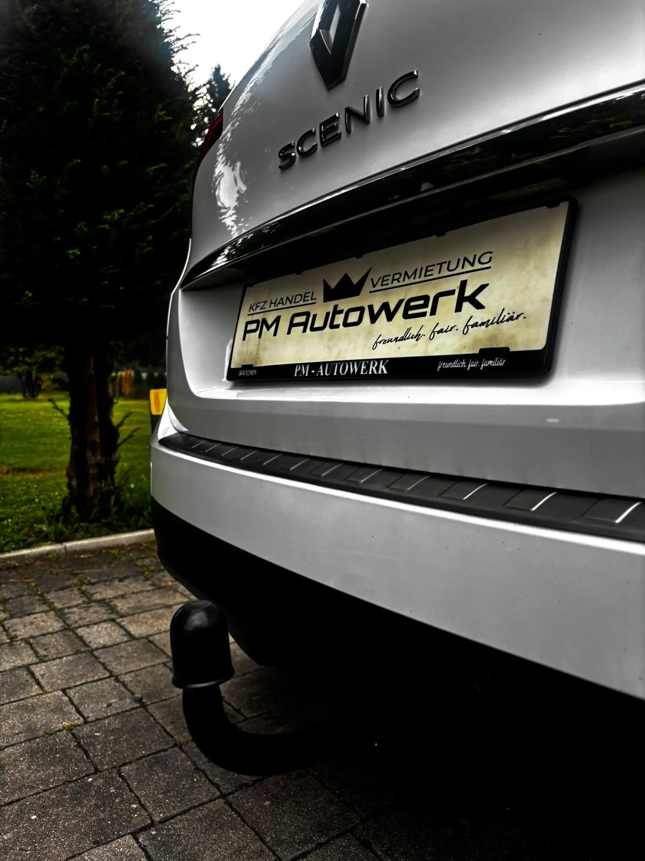 Renault Scenic 1.5 dCi BOSE Edition *AHK*HeadUp*Massage*LED* — photo 10