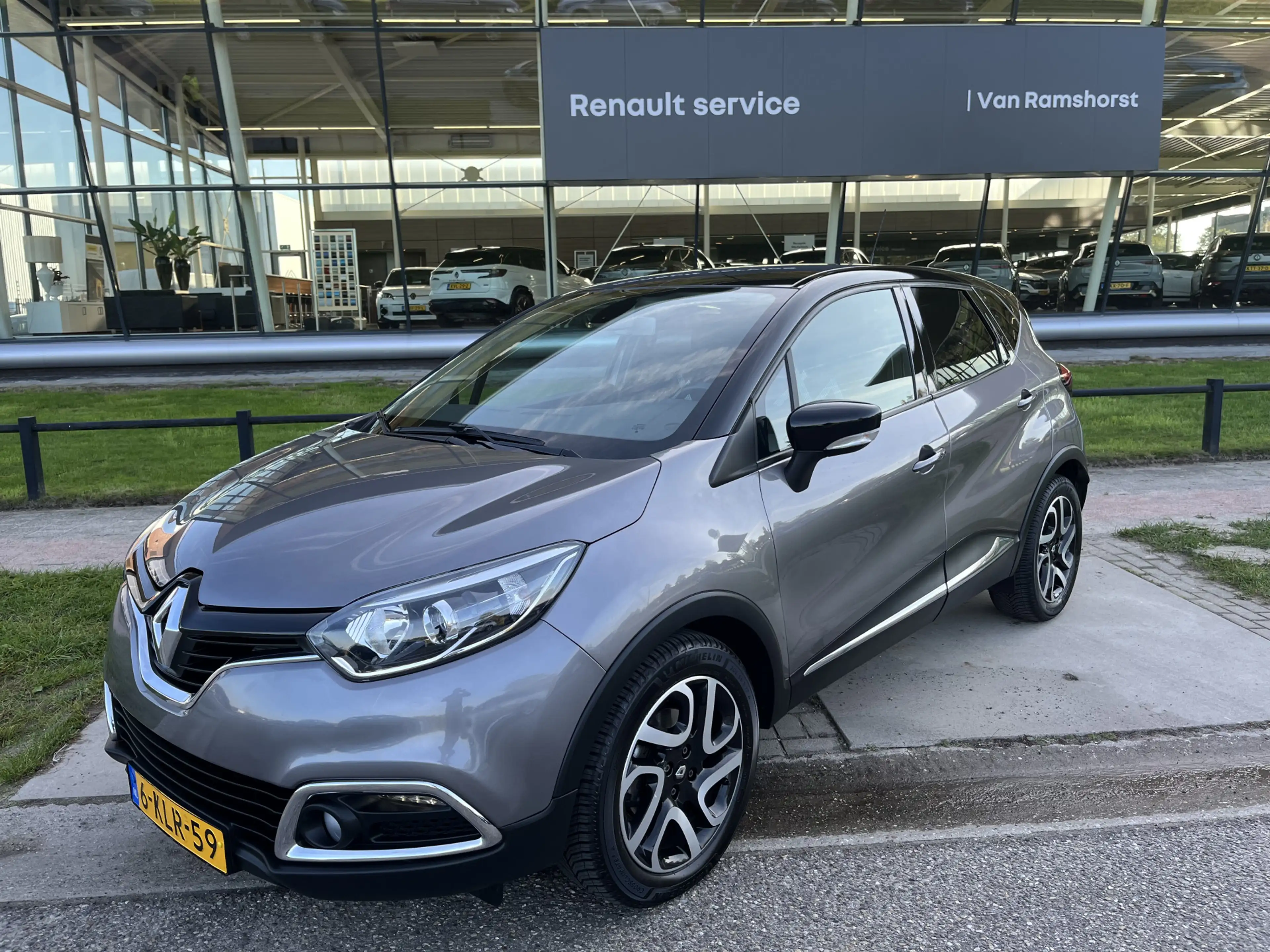 Renault Captur 1.2 TCe Dynamique / Automaat / Trekhaak / Camera /