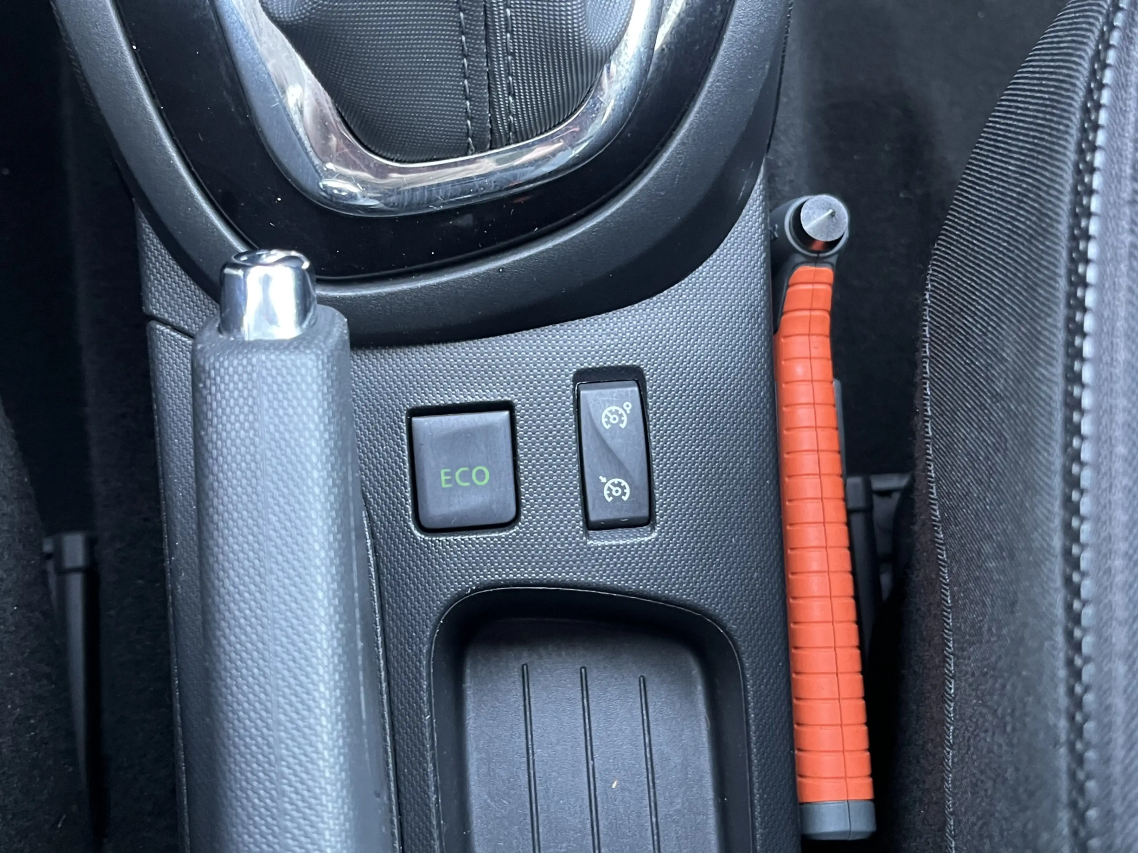 Renault Captur 1.2 TCe Dynamique / Automaat / Trekhaak / Camera / — photo 31