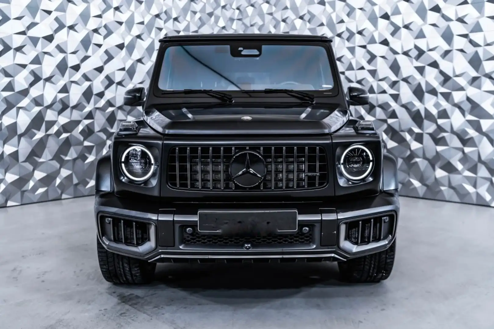Mercedes-Benz G 63 AMG Linea Exclusive Interior 4Matic Speedshift TCT 9G Noir - 2