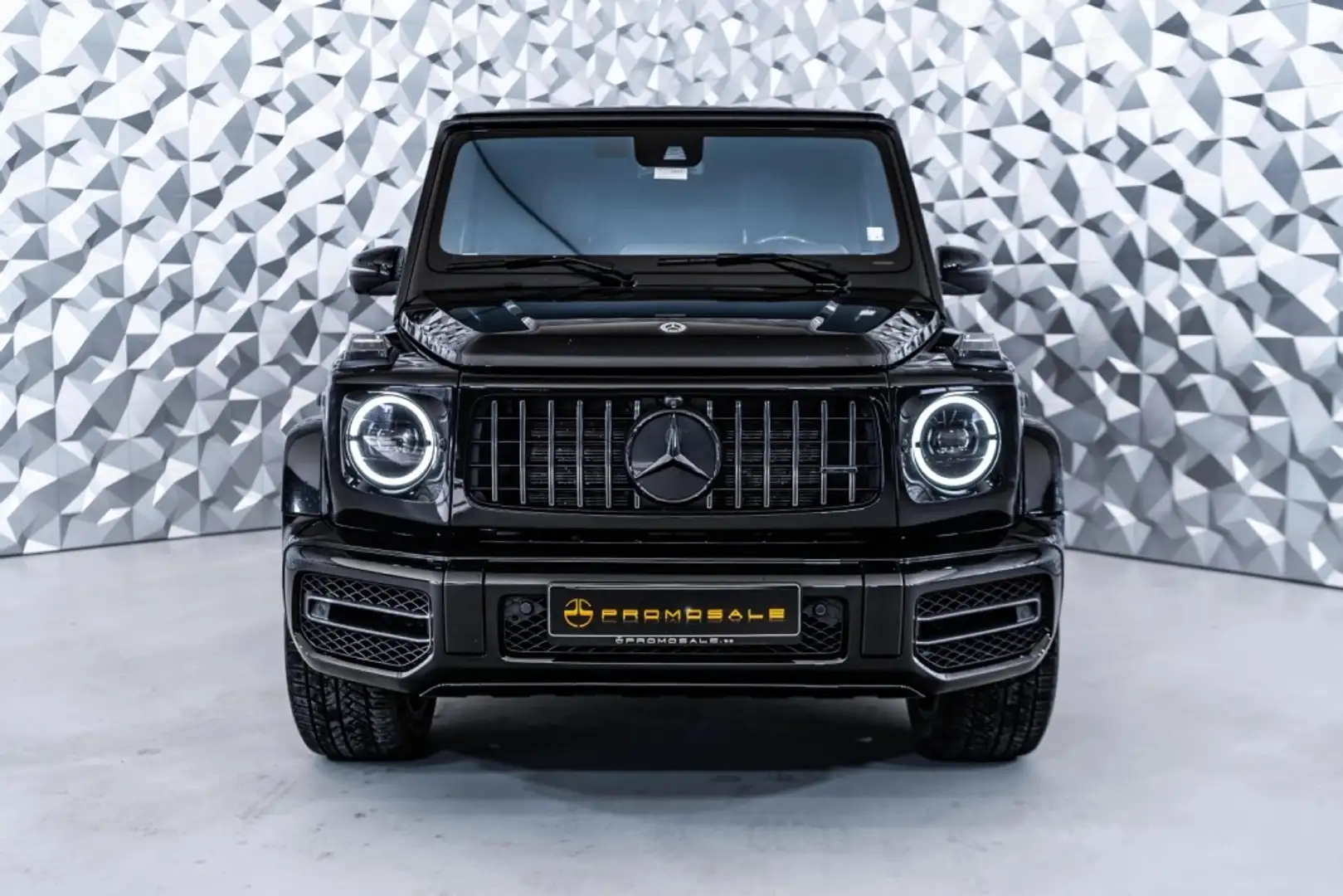 Mercedes-Benz G 63 AMG Linea Exclusive Interior 4Matic Speedshift TCT 9G Schwarz - 2