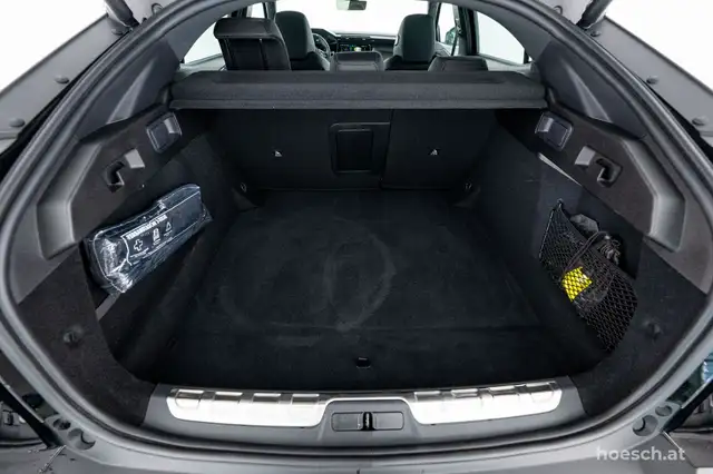 Peugeot 408 view 8