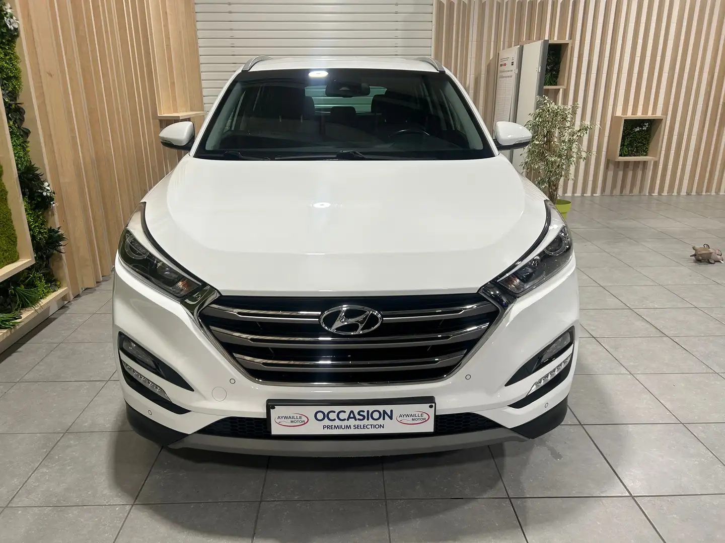 Hyundai TUCSON Tucson 1.7 CRDi 2WD Premium GO! ISG Wit - 2