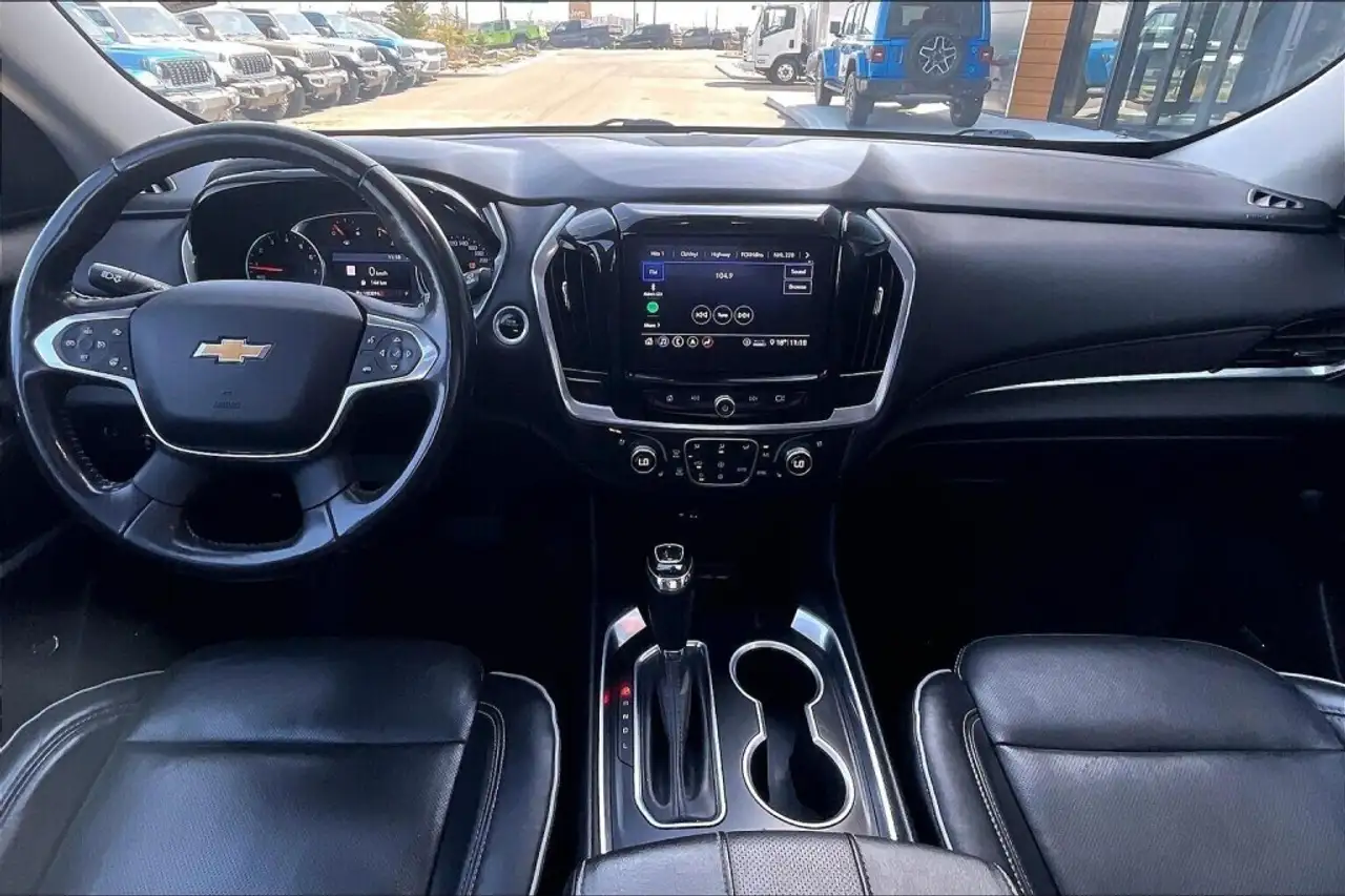 Chevrolet Traverse снимка Chevrolet Traverse