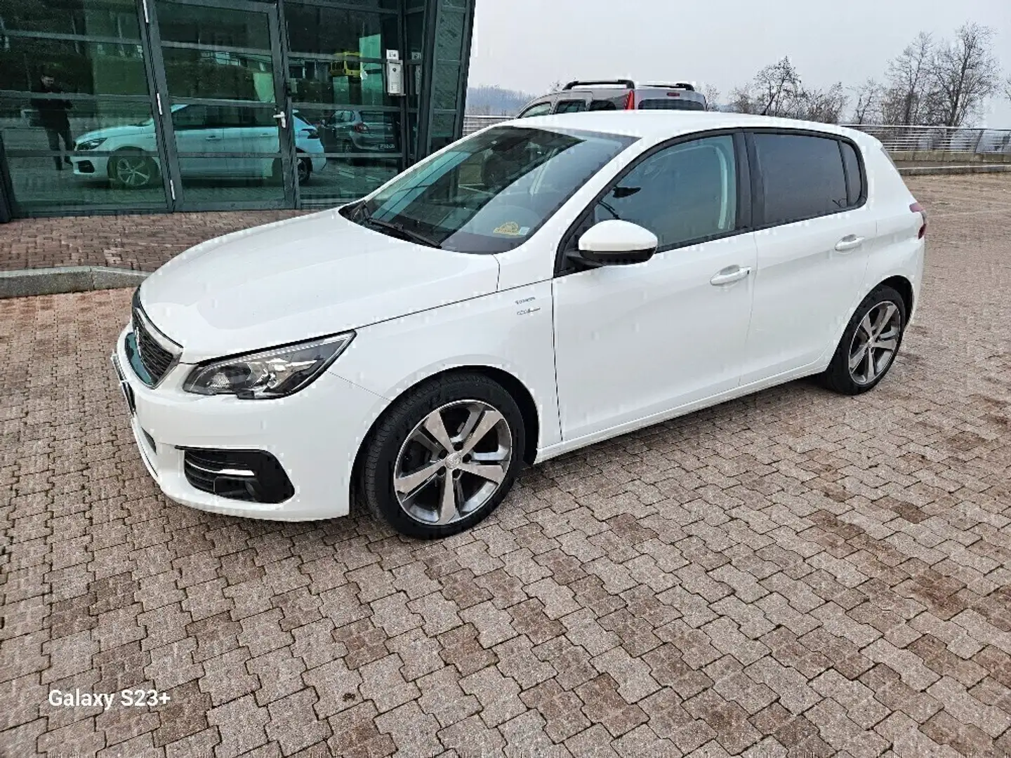 Peugeot 308 Peugeot 308 RITIRO USATO/SCAMBIO/NOLEGGIO Bianco - 2