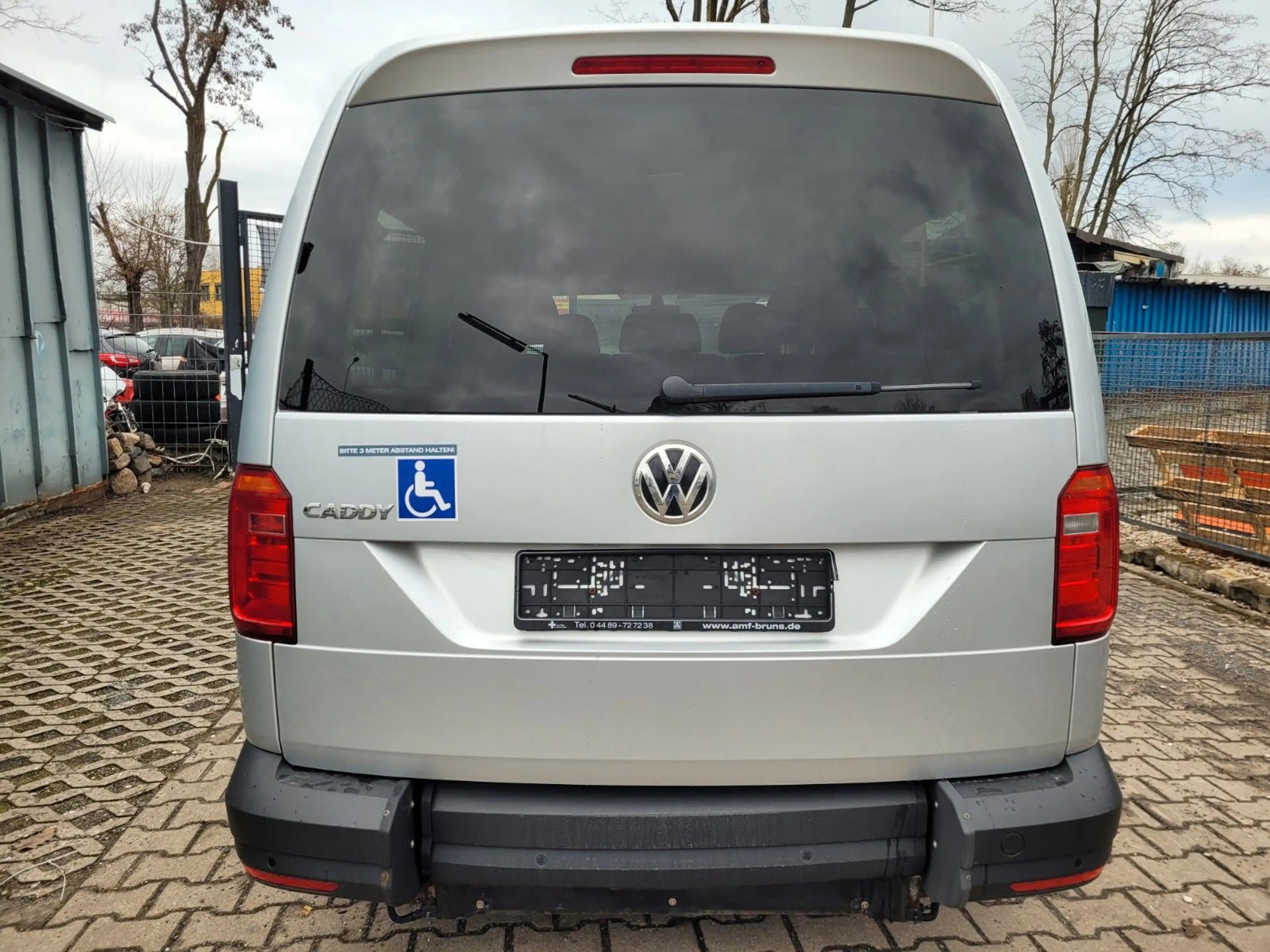 Volkswagen Caddy Caddy MaxRollstuhlrampe — photo 9