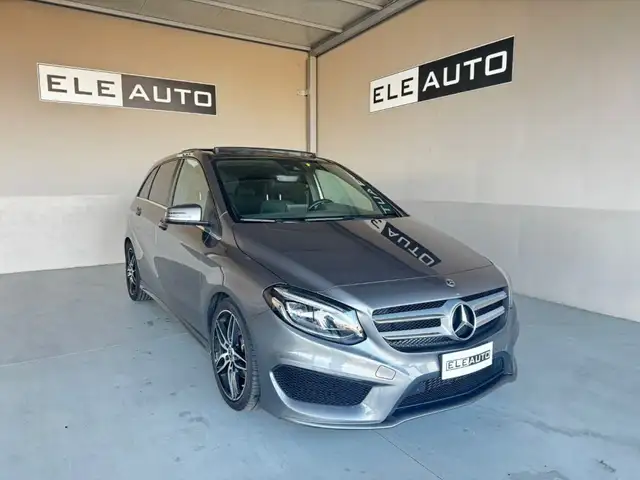 Mercedes-Benz B 180 d Automatic Premium AMG Tetto Ap. - Led - 18''