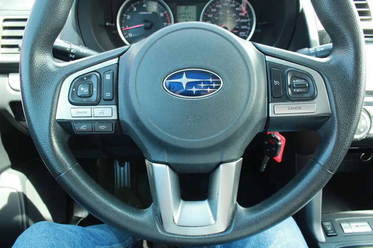 Subaru Forester снимка Subaru Forester