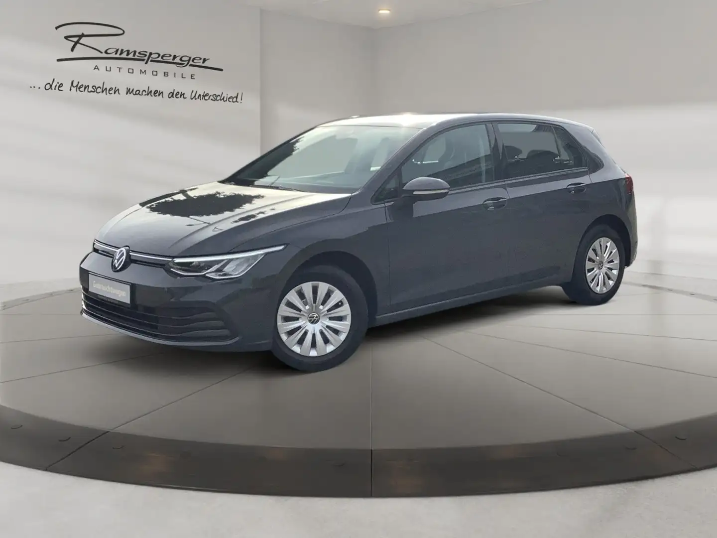 Volkswagen Golf VIII 1.0 TSI LED Climatronic DAB Grau - 2