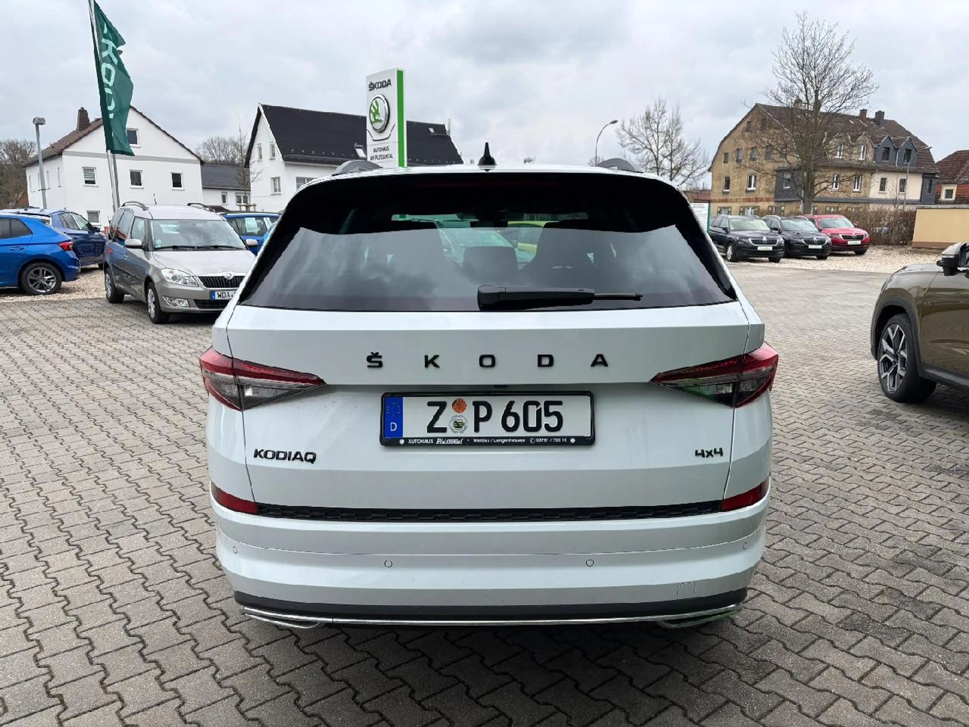 Skoda Kodiaq Kodiaq 147 kW DSG Sportline 4x4*AHK*Traveller* — photo 5