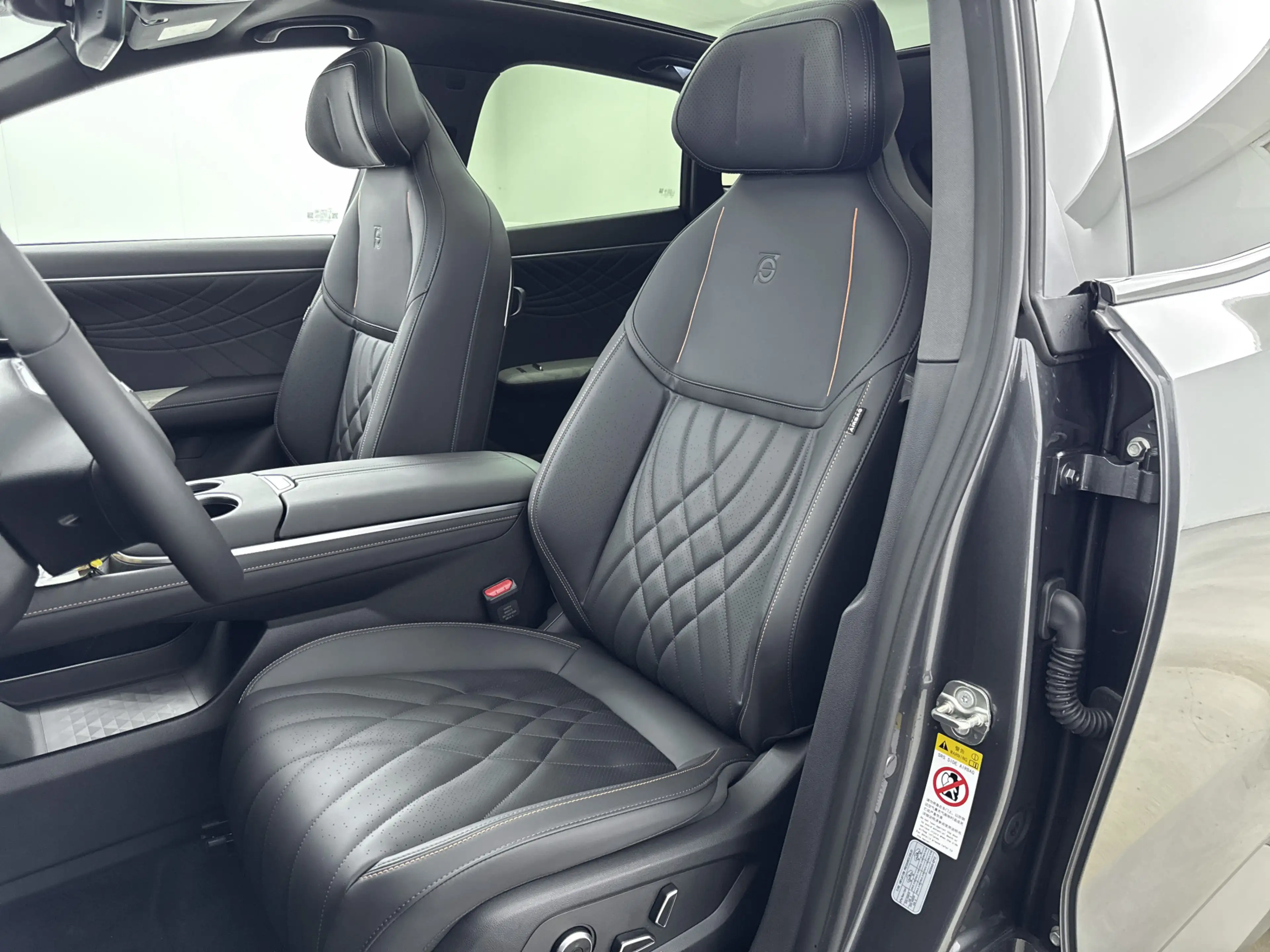 Changan Deepal S07 - Max 79.97 kWh // TREKHAAK // WLTP 475KM // NIEUW — photo 4